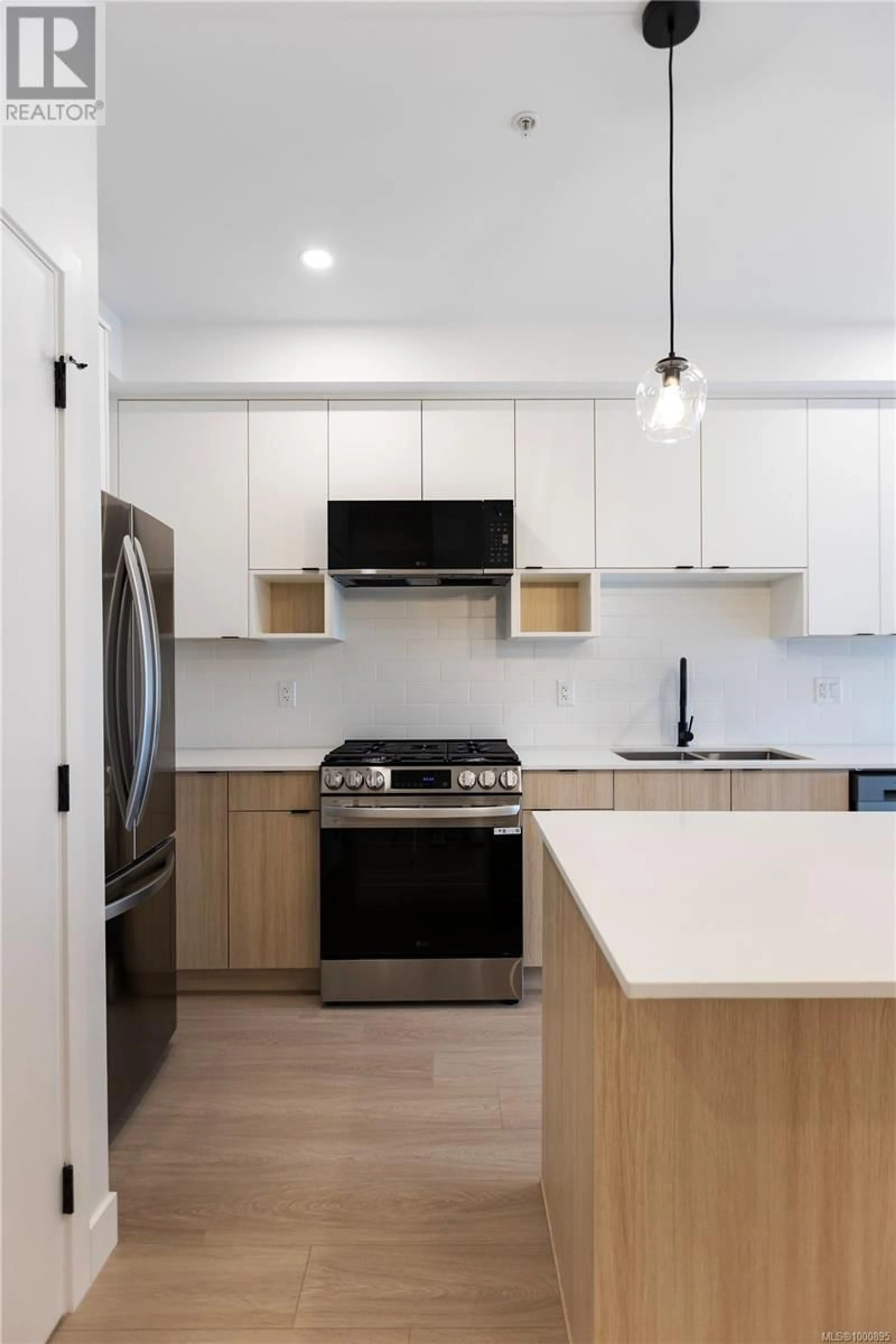 Unknown for 403 - 2629 MILLSTREAM ROAD, Langford British Columbia V9B3R8
