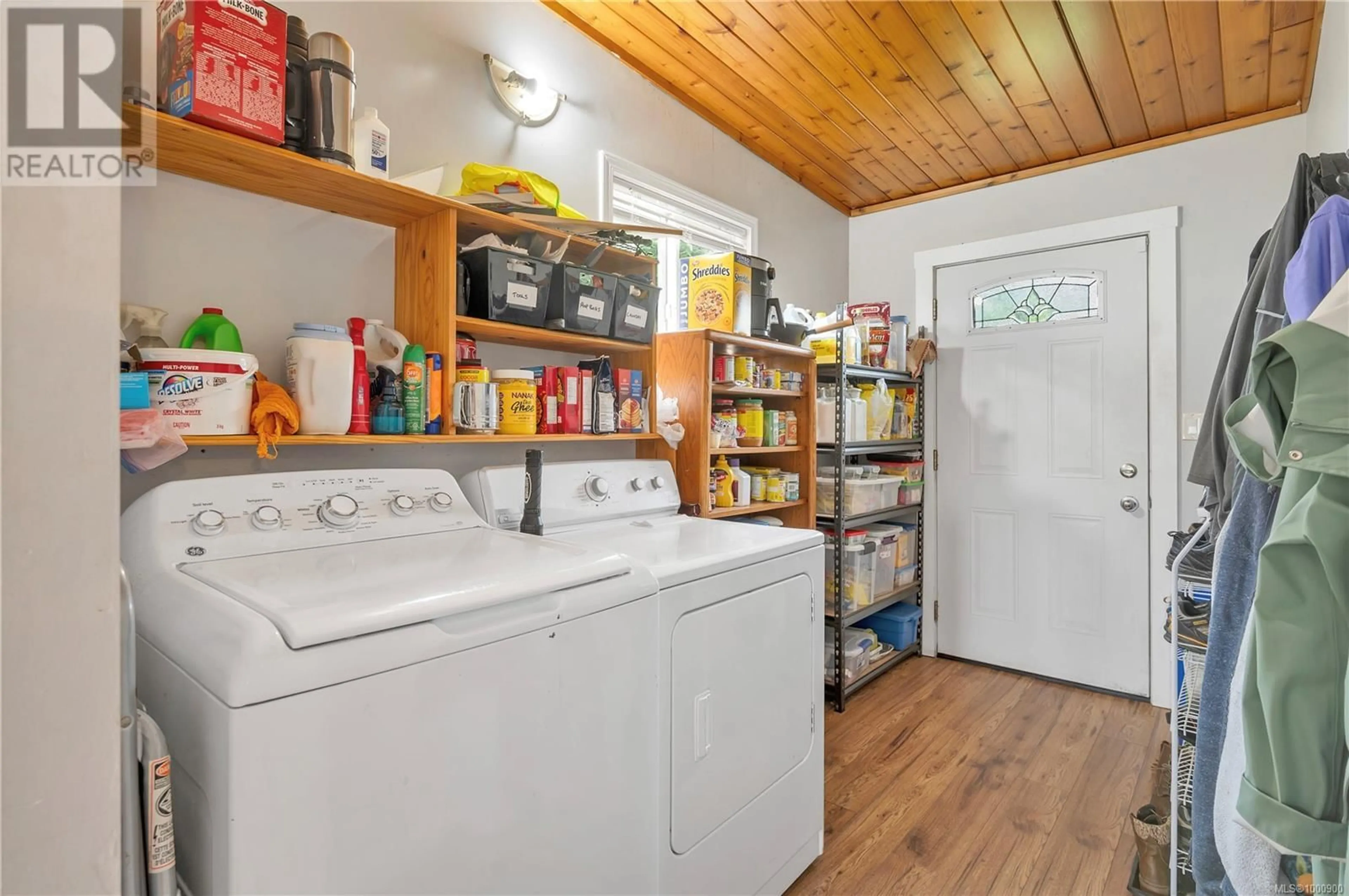 Laundry room for 789 BIRCH STREET, Campbell River British Columbia V9W2T2