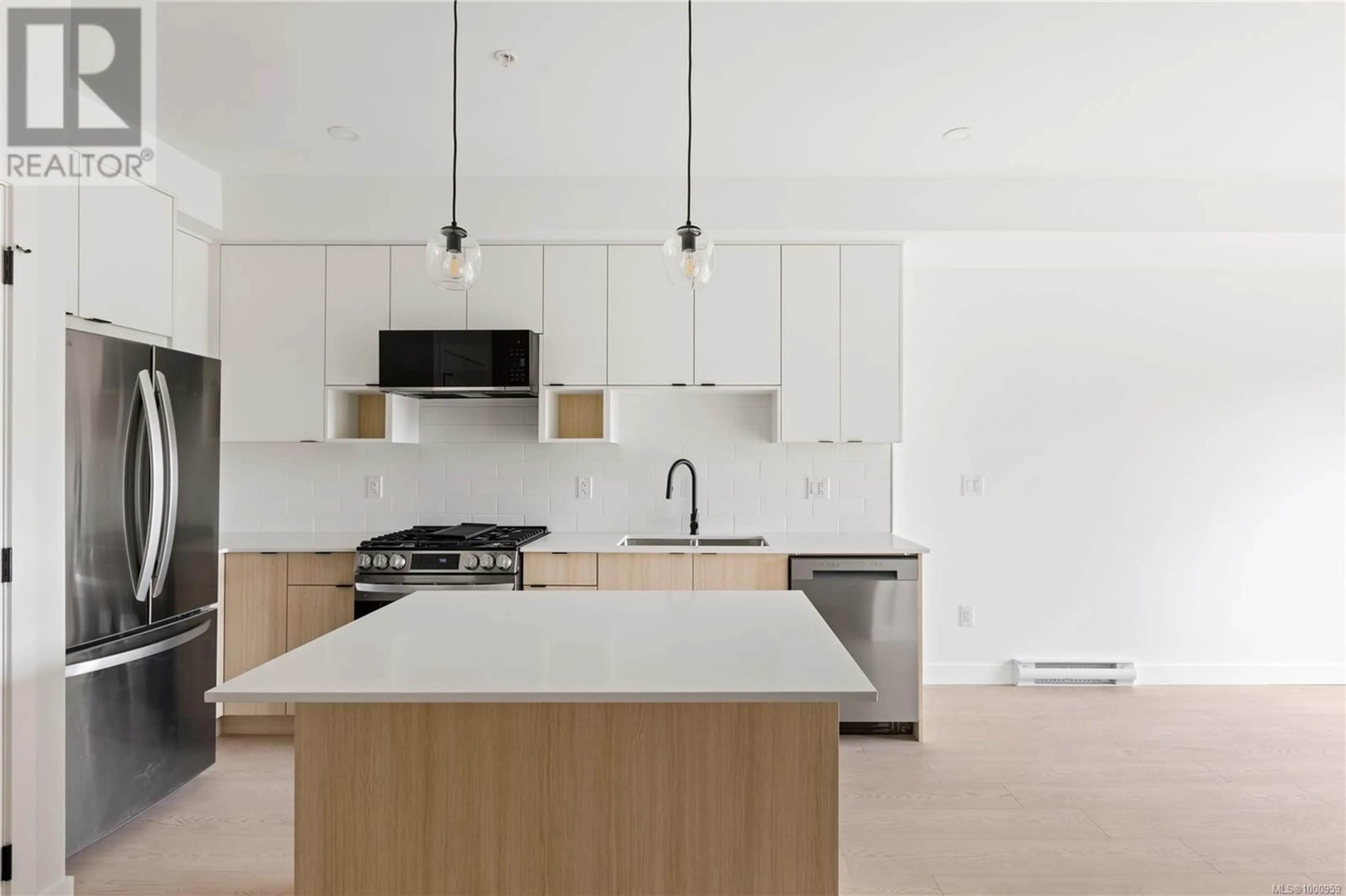 Open concept kitchen, unknown for 431 - 2629 MILLSTREAM ROAD, Langford British Columbia V9B3R8
