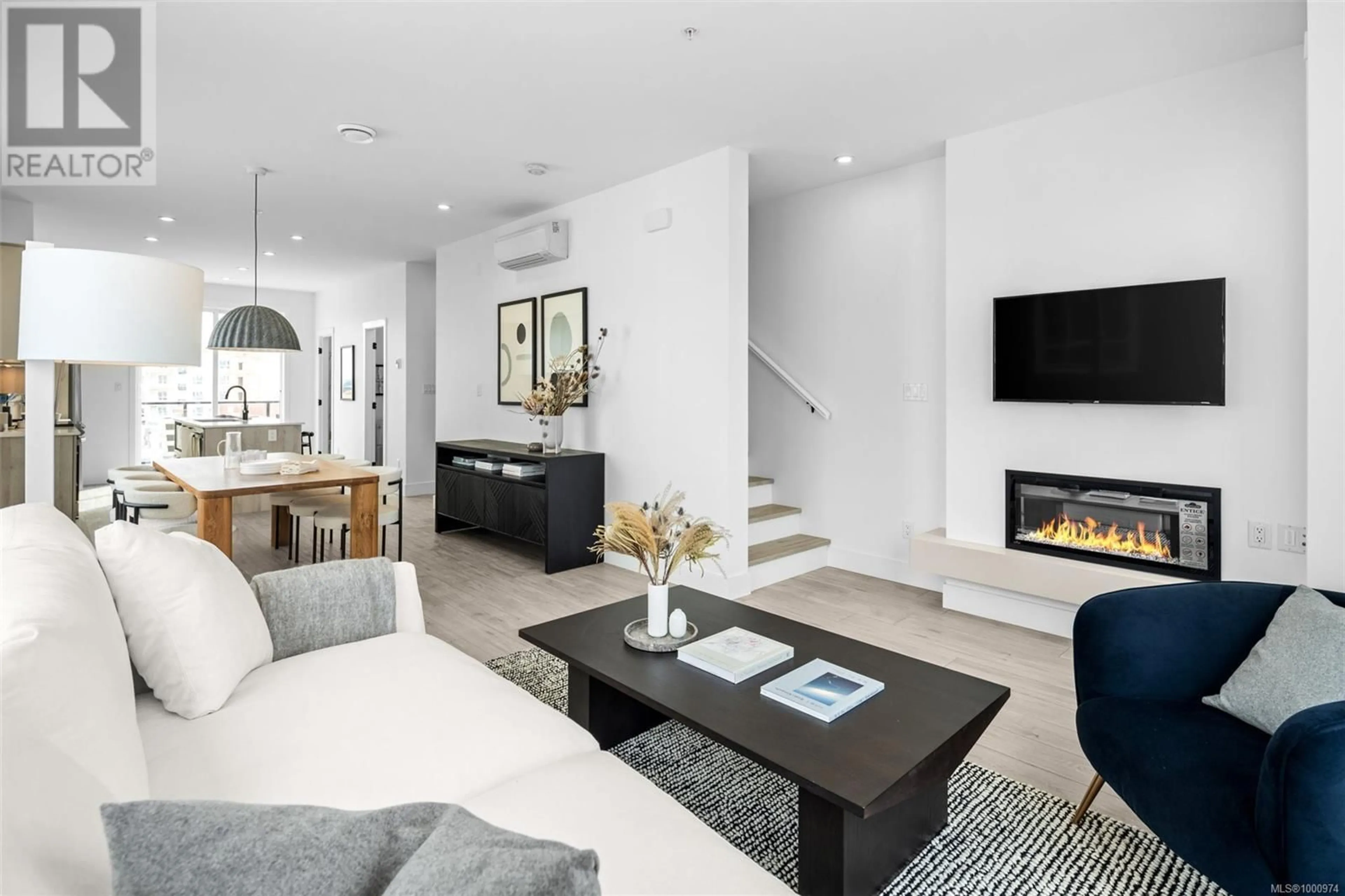 Living room with furniture, unknown for 123 - 368 TRADEWINDS AVENUE, Colwood British Columbia V9C0R9