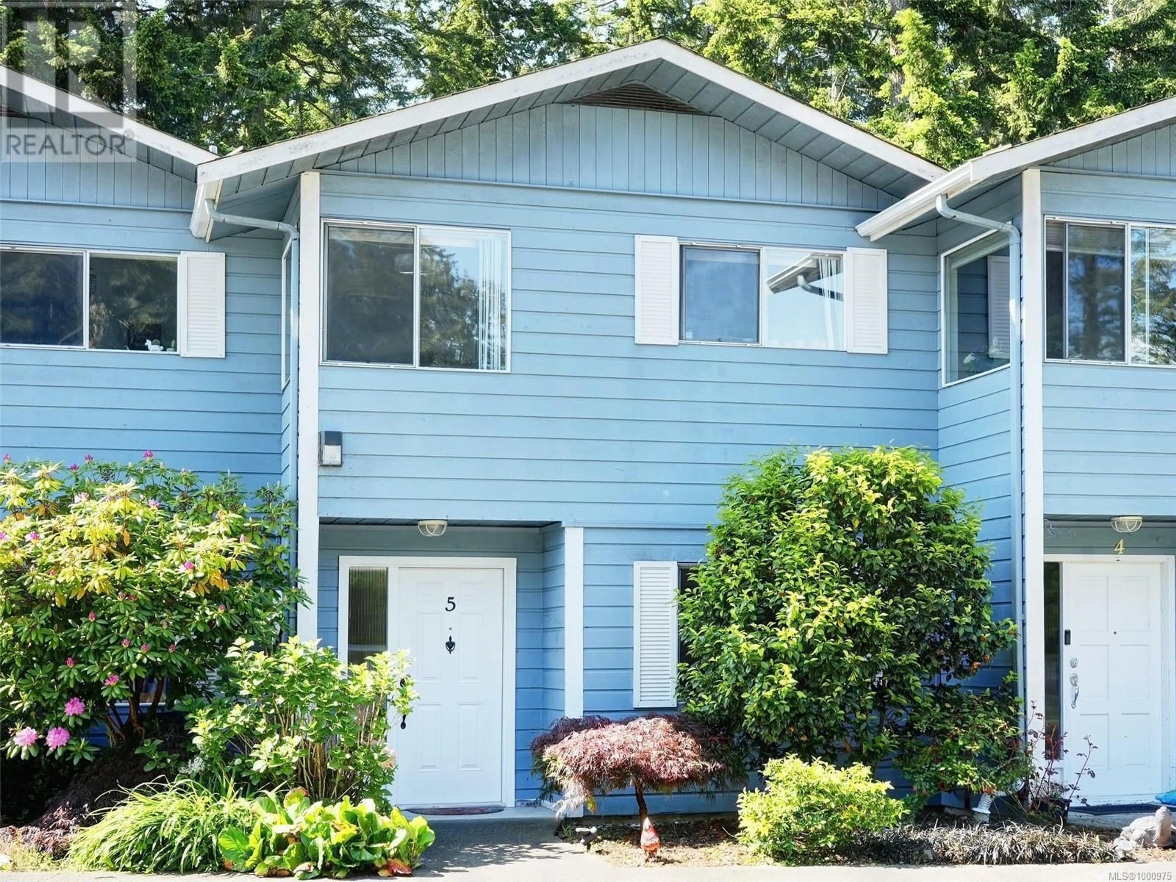 Home with vinyl exterior material, street for 5 - 6110 SEABROOM ROAD, Sooke British Columbia V9Z0B8