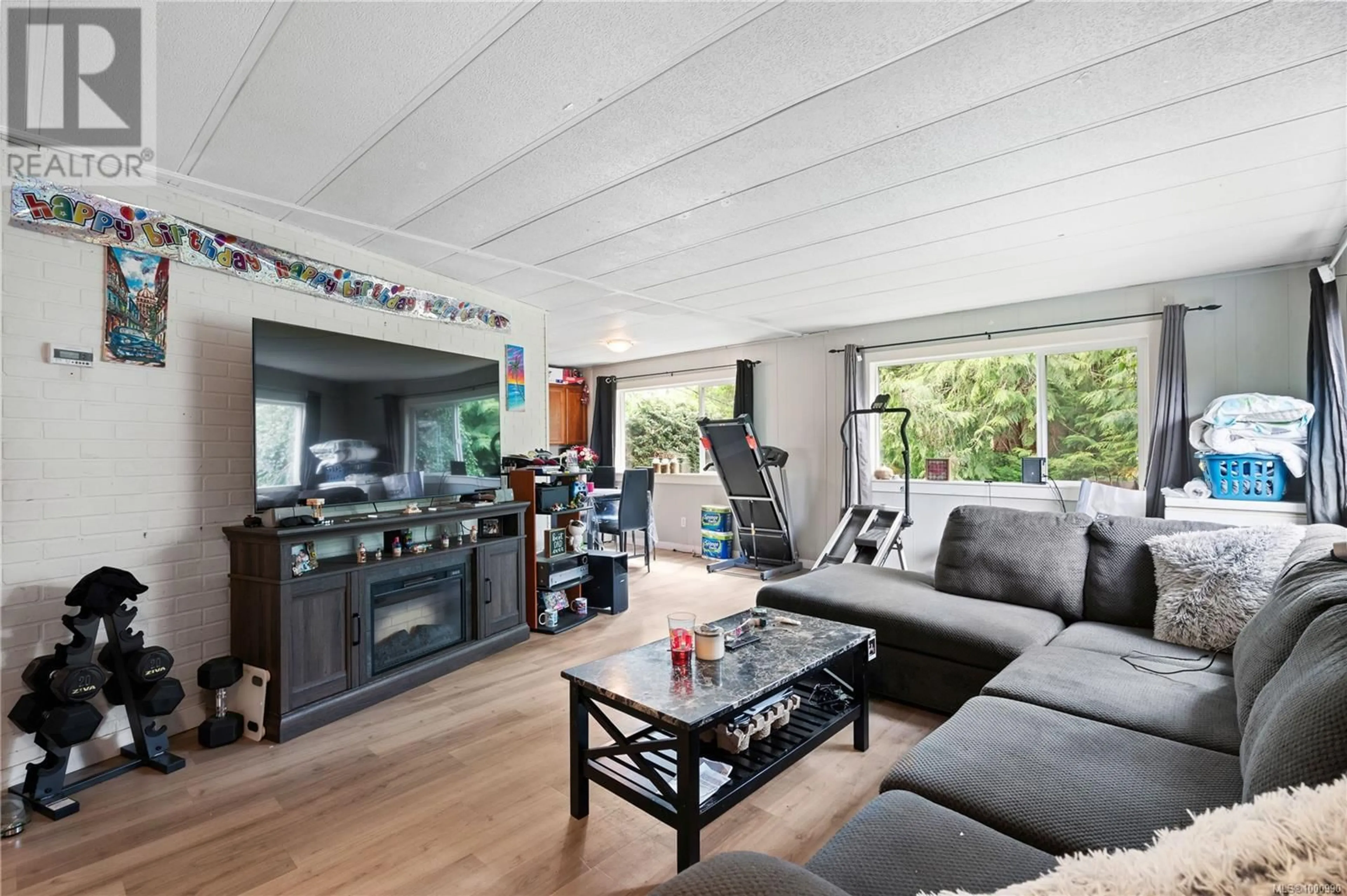 Living room with furniture, unknown for 71 WELLINGTON ROAD, Lake Cowichan British Columbia V0R2G0