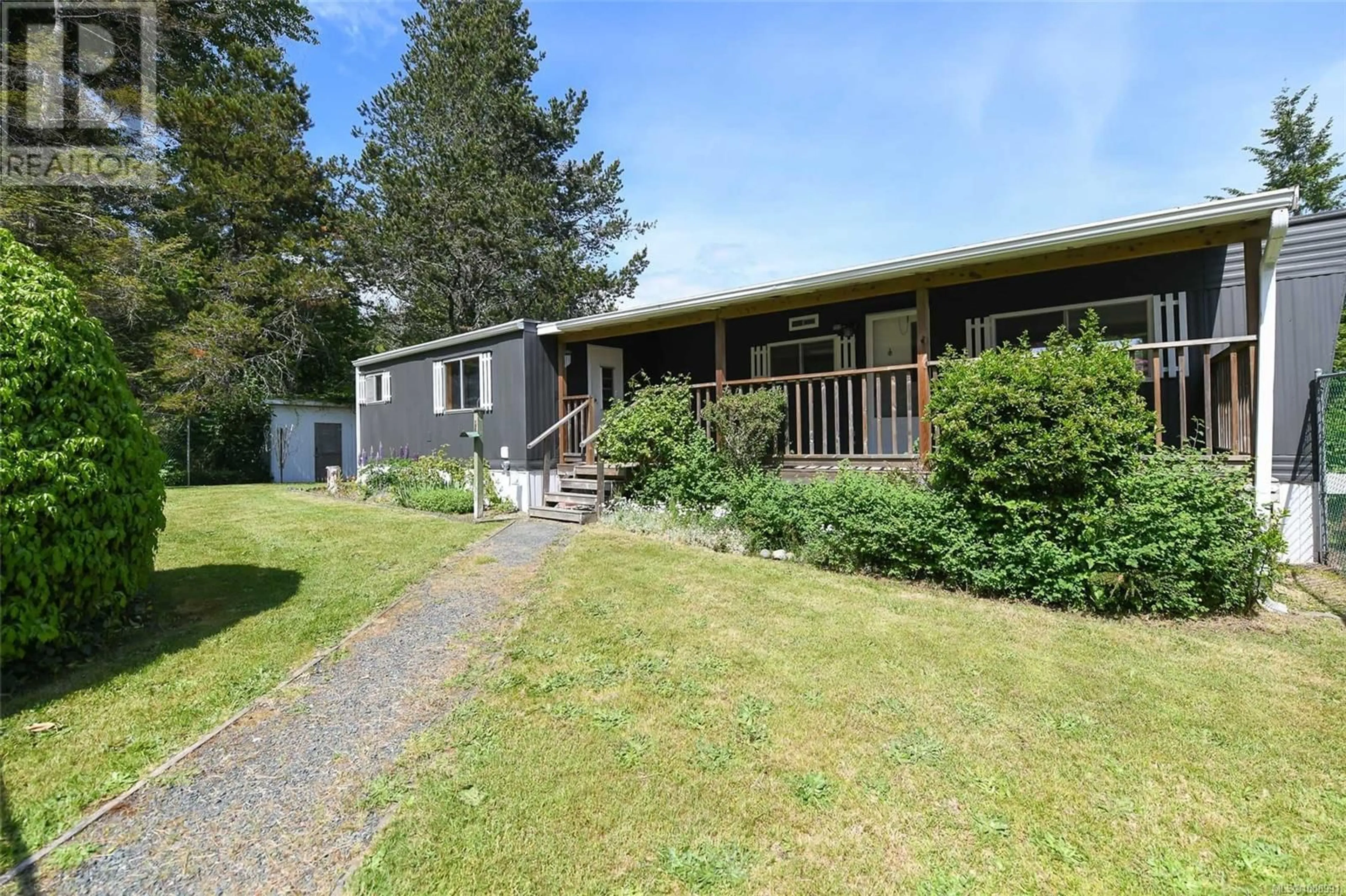 A pic from outside/outdoor area/front of a property/back of a property/a pic from drone, unknown for 7439 YAKE ROAD, Fanny Bay British Columbia V0R1W0