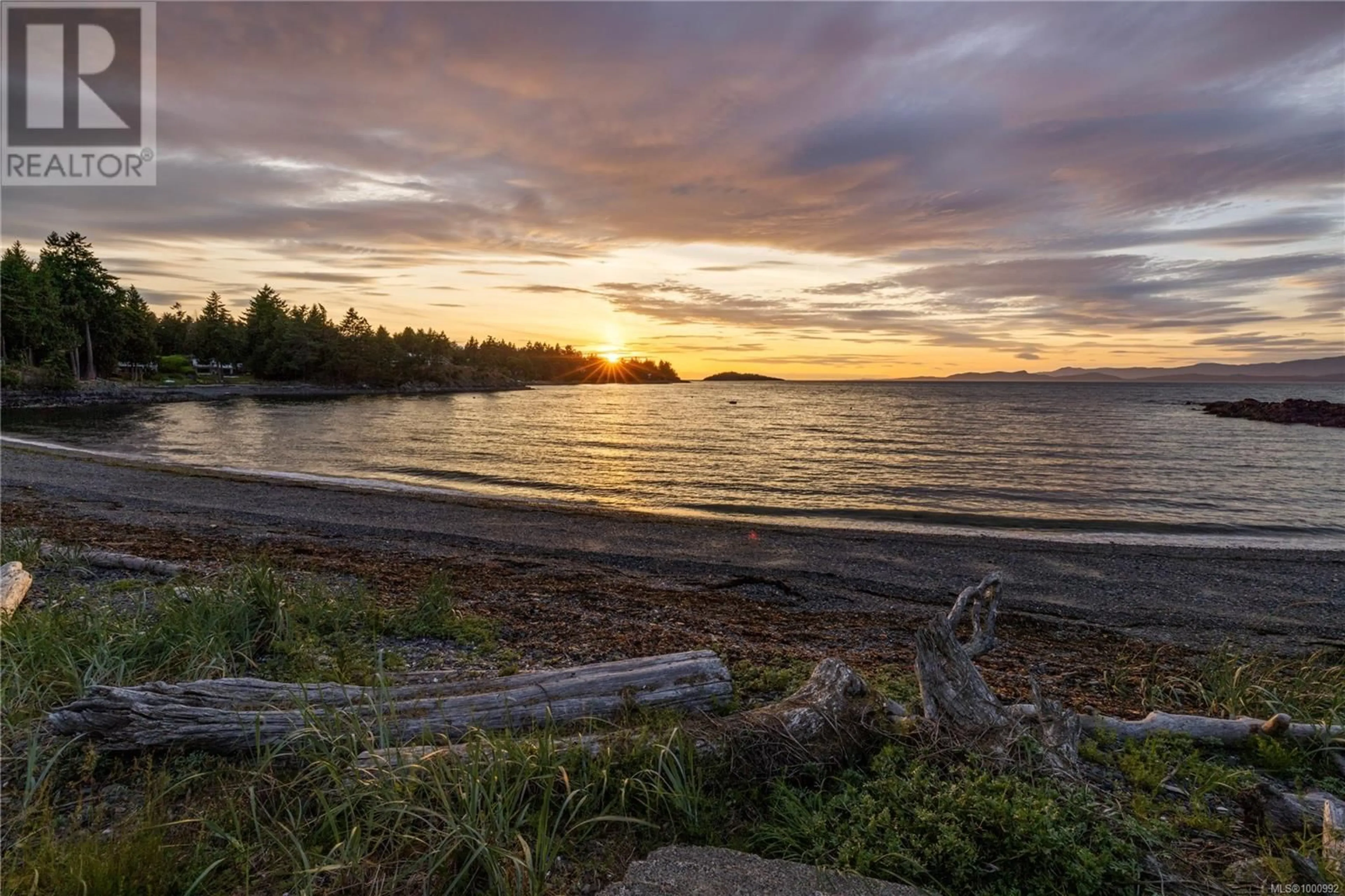 Blurry image for 1575 DORCAS POINT ROAD, Nanoose Bay British Columbia V9P9B4