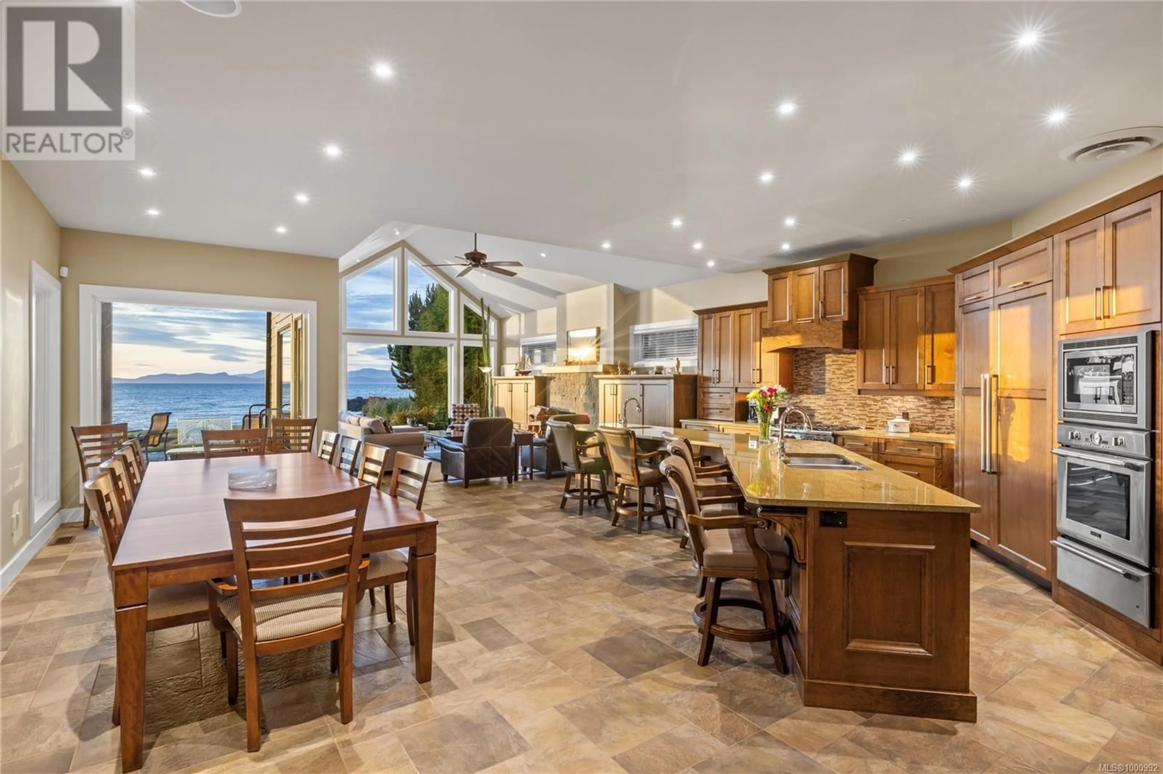 Open concept kitchen, ceramic/tile floor for 1575 DORCAS POINT ROAD, Nanoose Bay British Columbia V9P9B4