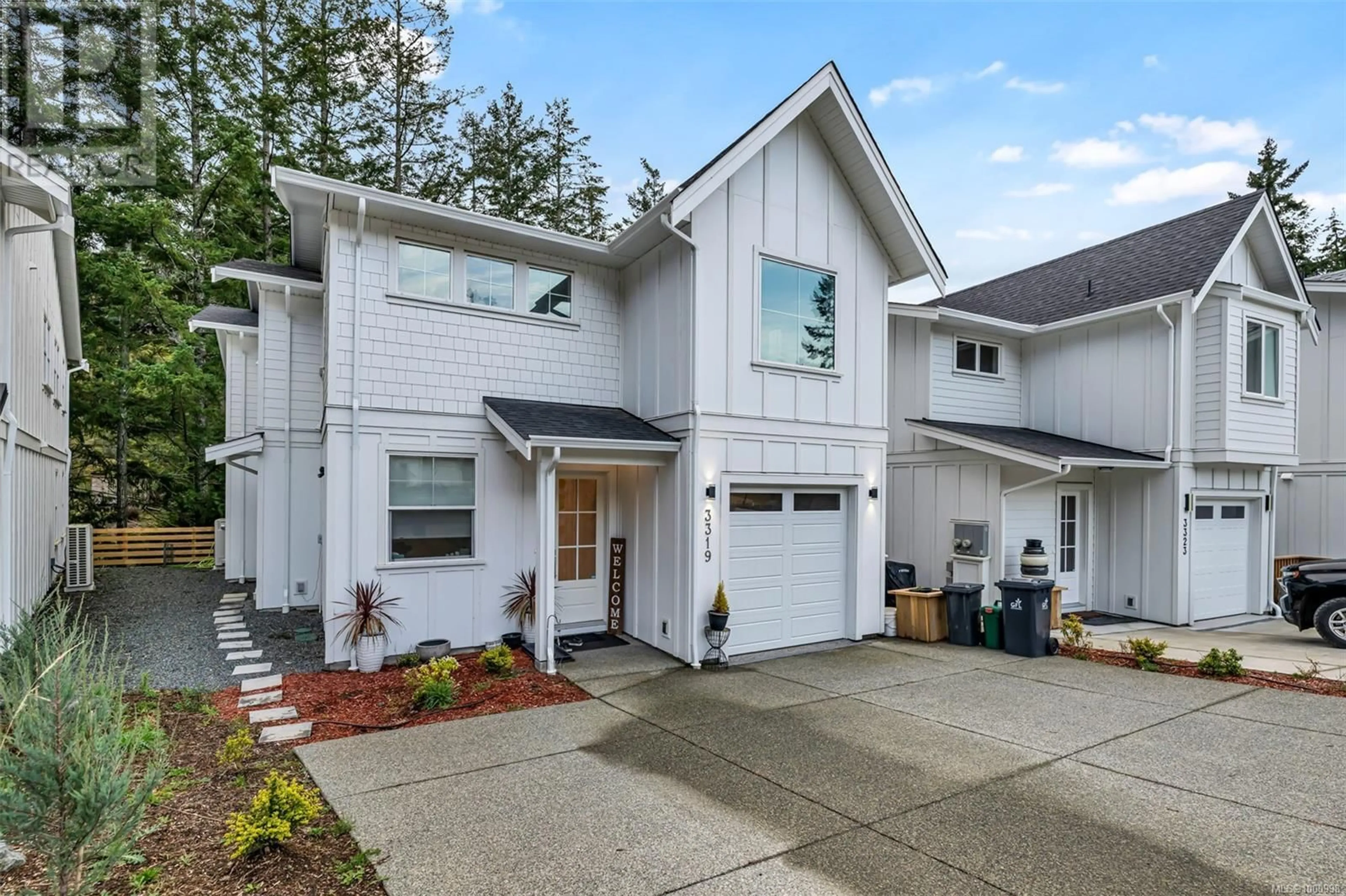 Home with brick exterior material, street for 3319 WEST OAK PLACE, Langford British Columbia V9C2P2
