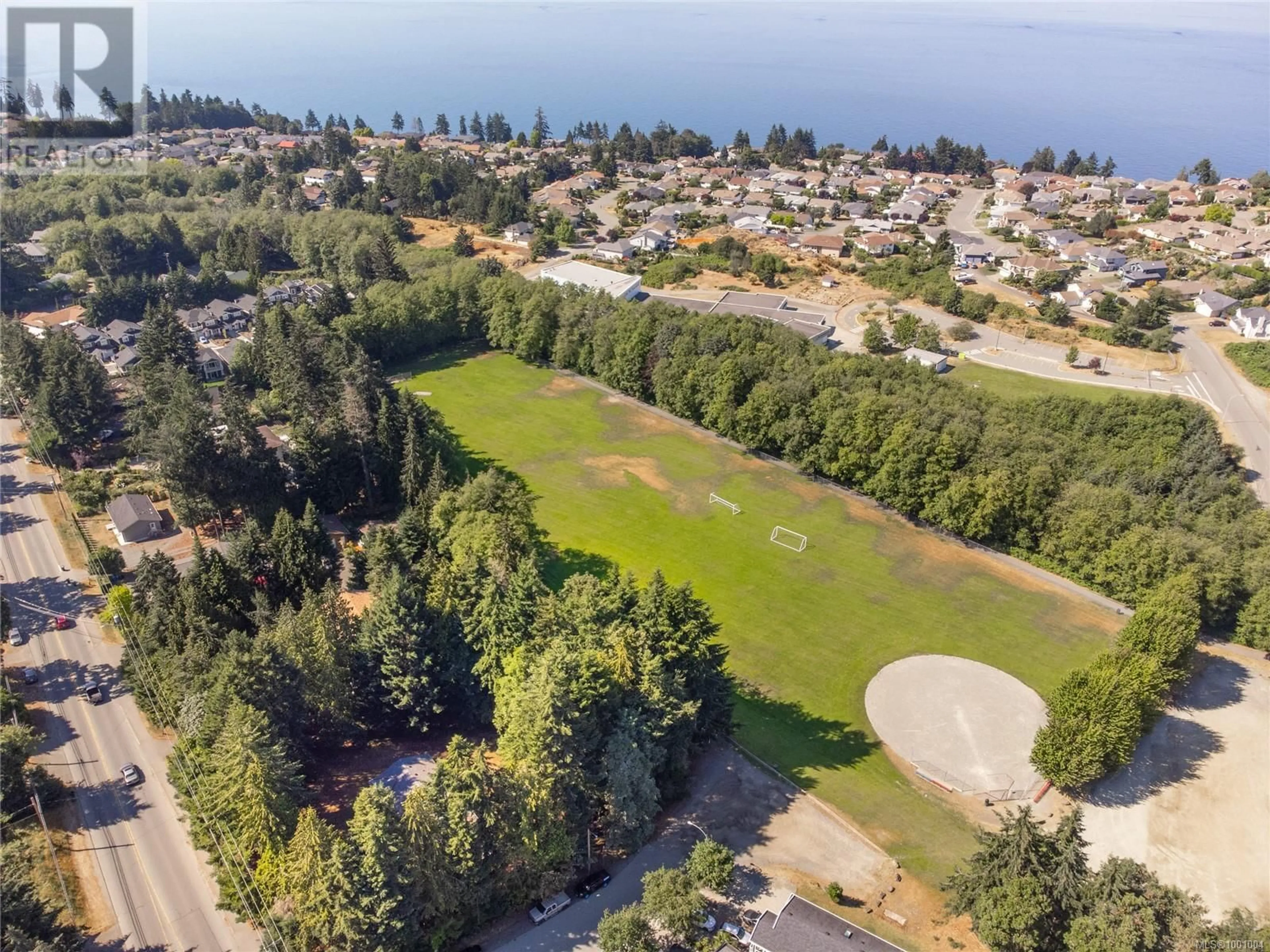 A pic from outside/outdoor area/front of a property/back of a property/a pic from drone, water/lake/river/ocean view for 5037 RENEE PLACE, Nanaimo British Columbia V9T5B5