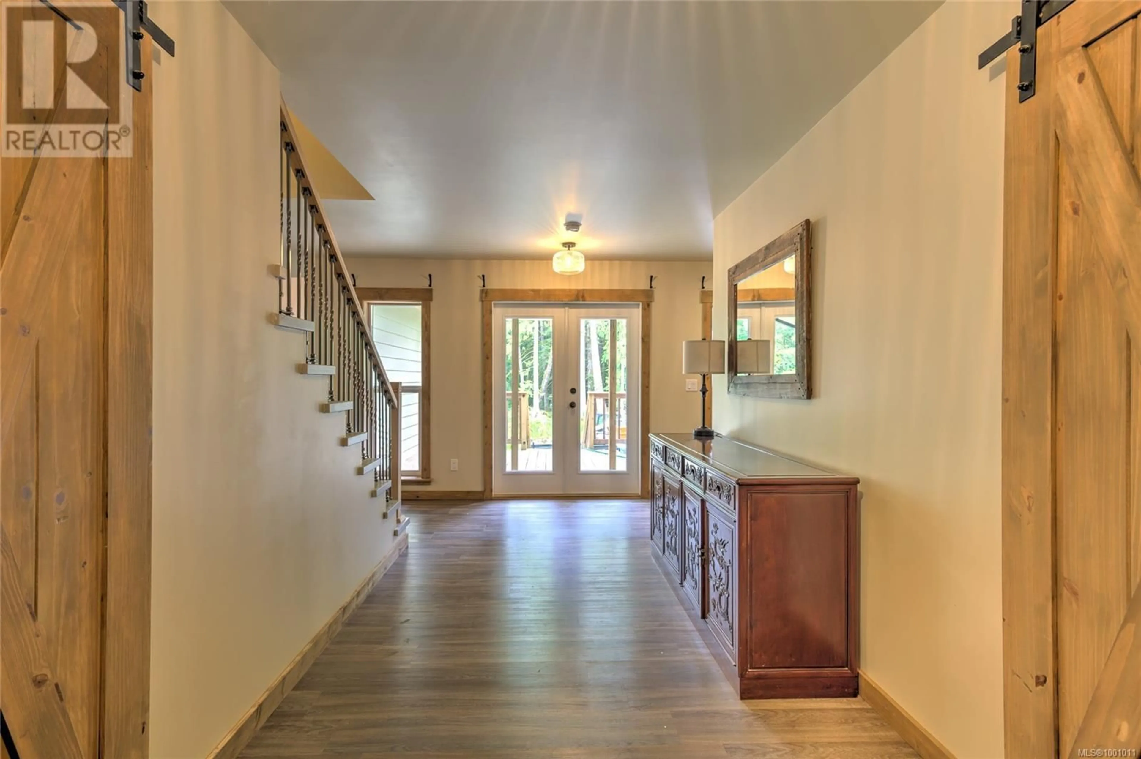 Indoor entryway for 7376 PERI ROAD, Lake Cowichan British Columbia V0R2G0