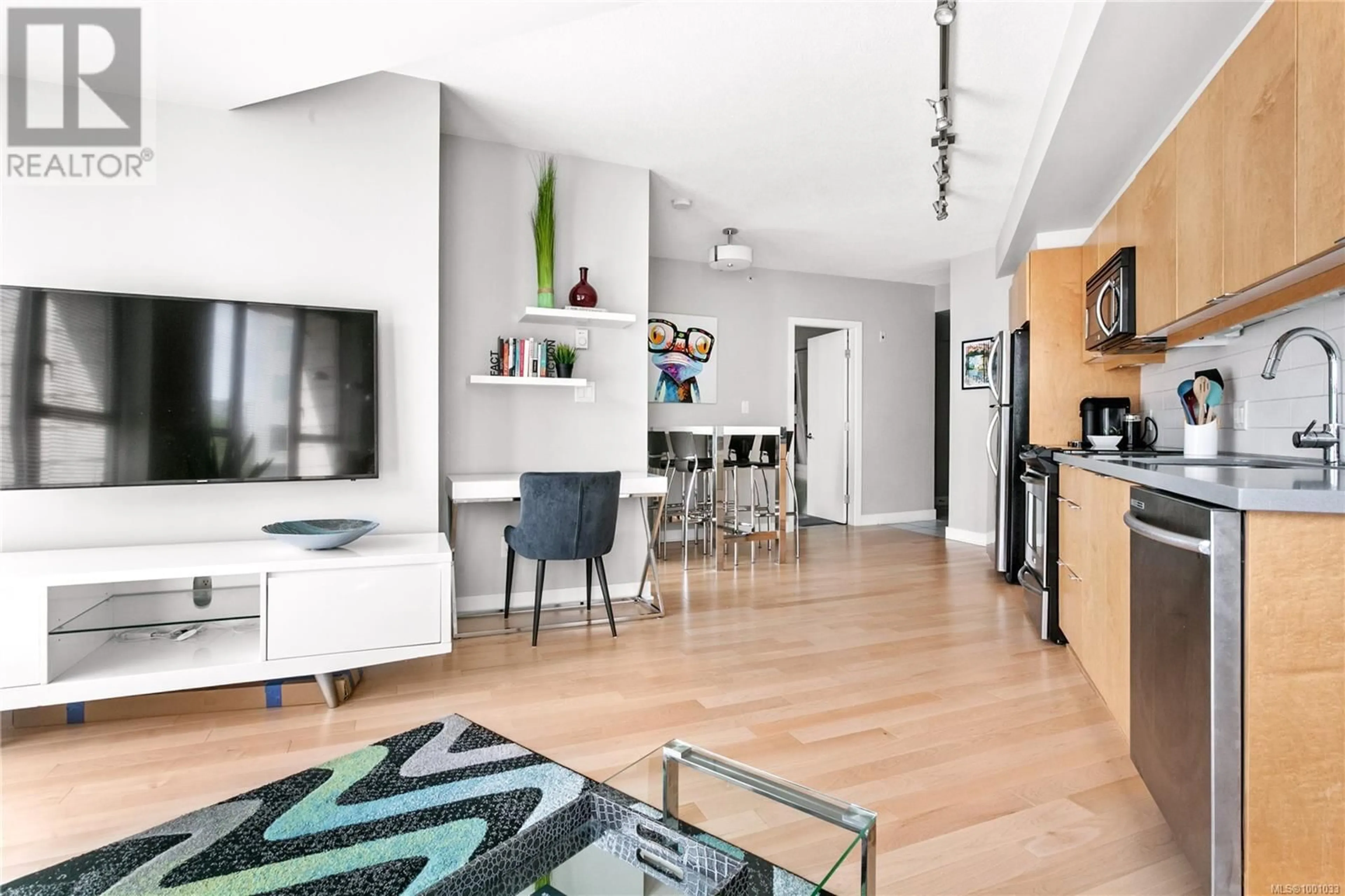 Unknown for 202 - 760 JOHNSON STREET, Victoria British Columbia V8W1N1