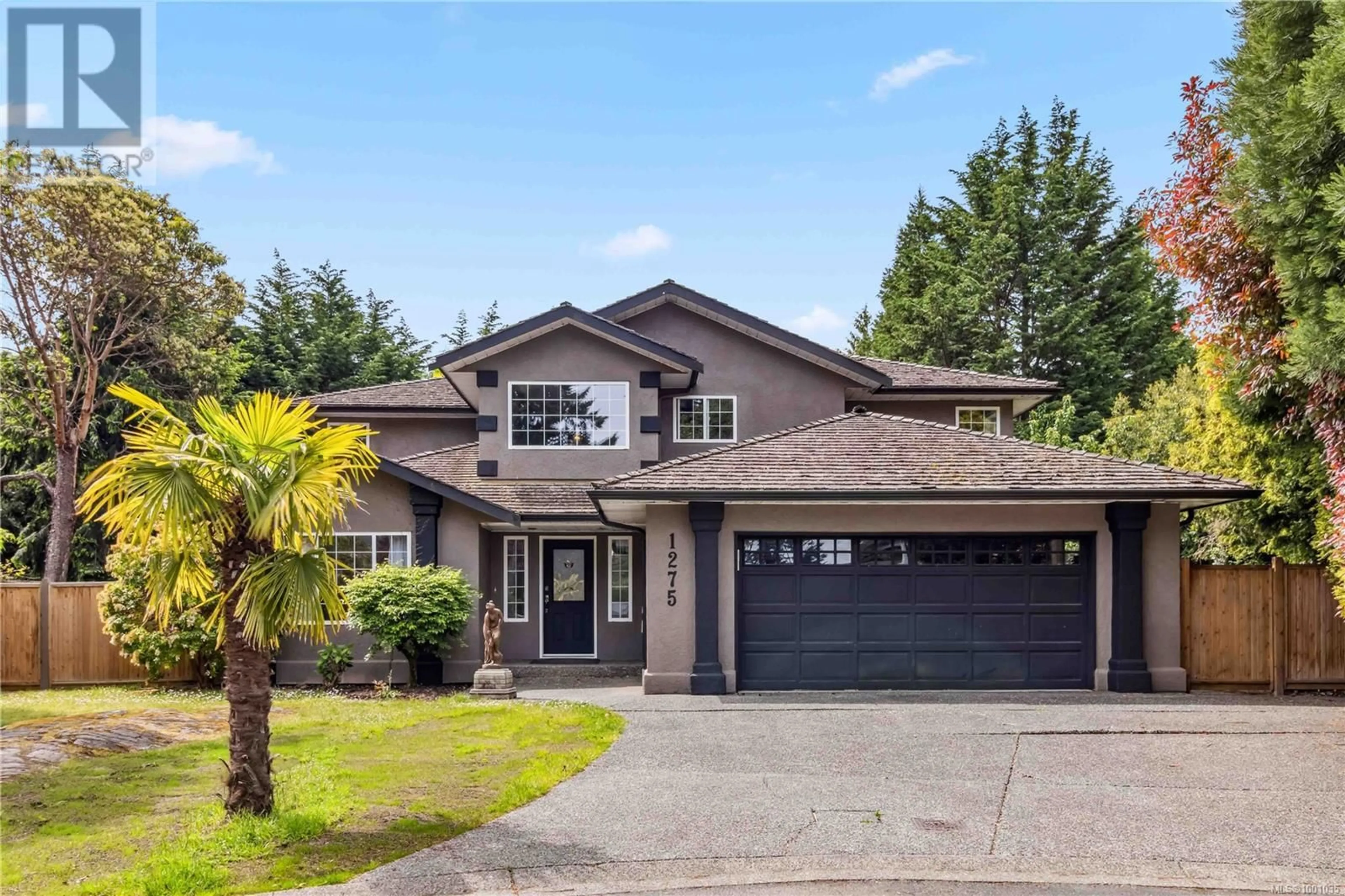 Home with vinyl exterior material, street for 1275 MYSTY WOODS, Saanich British Columbia V8Y3G6