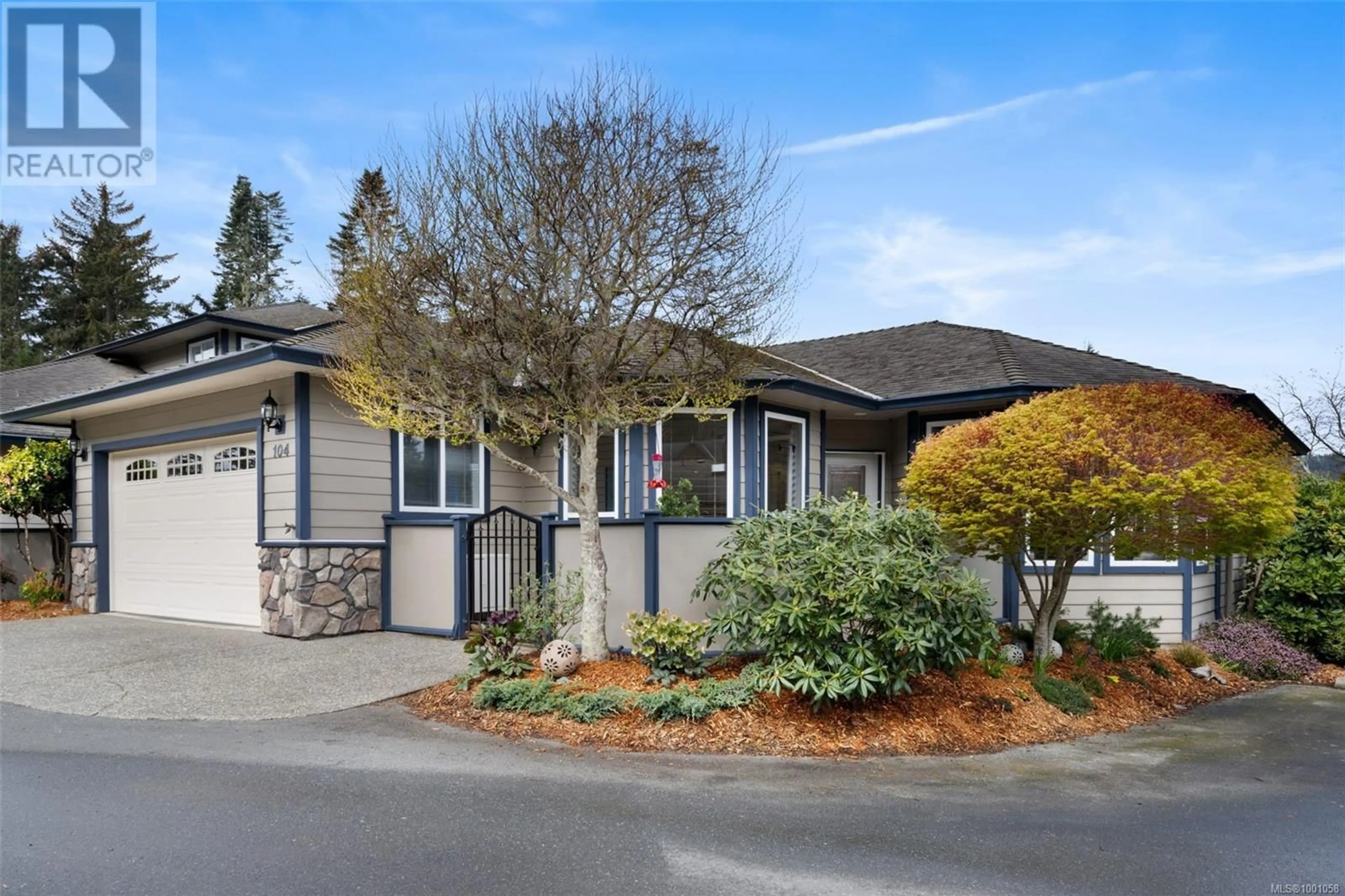 Home with vinyl exterior material, street for 104 - 1645 NARISSA ROAD, Sooke British Columbia V9Z1J3