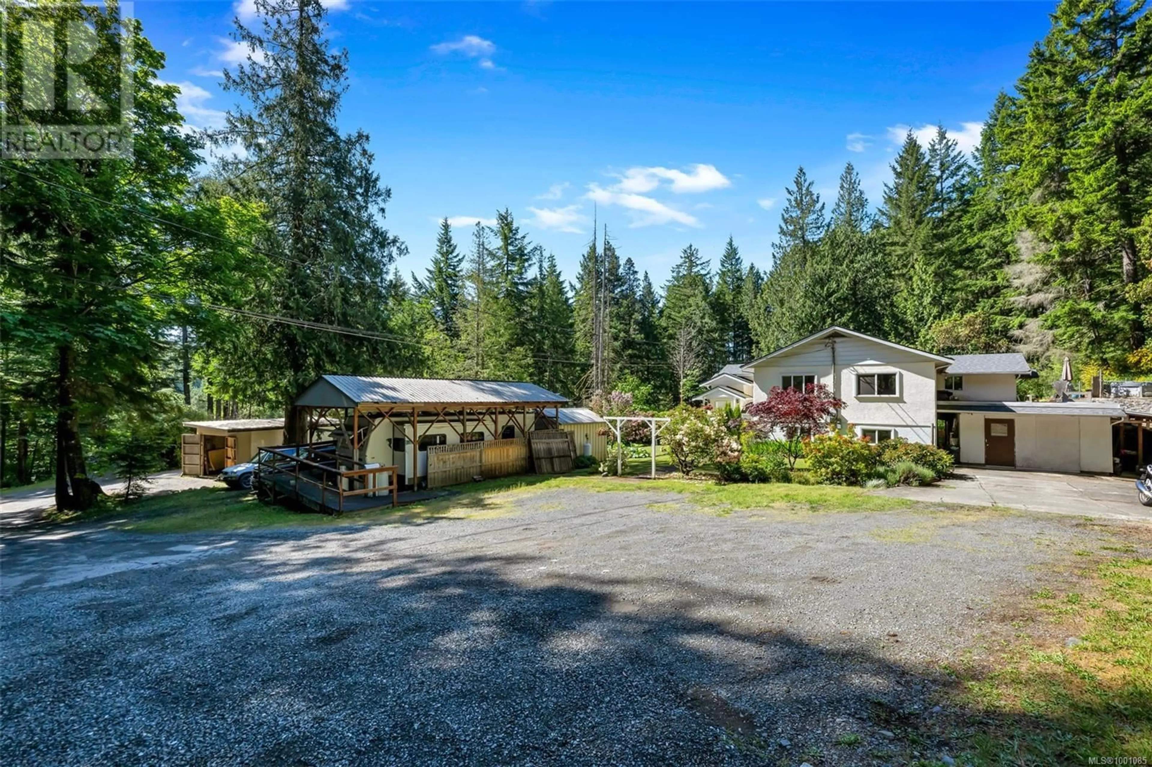A pic from outside/outdoor area/front of a property/back of a property/a pic from drone, unknown for 1121 CENTREMONT LANE, Metchosin British Columbia V9C3X4