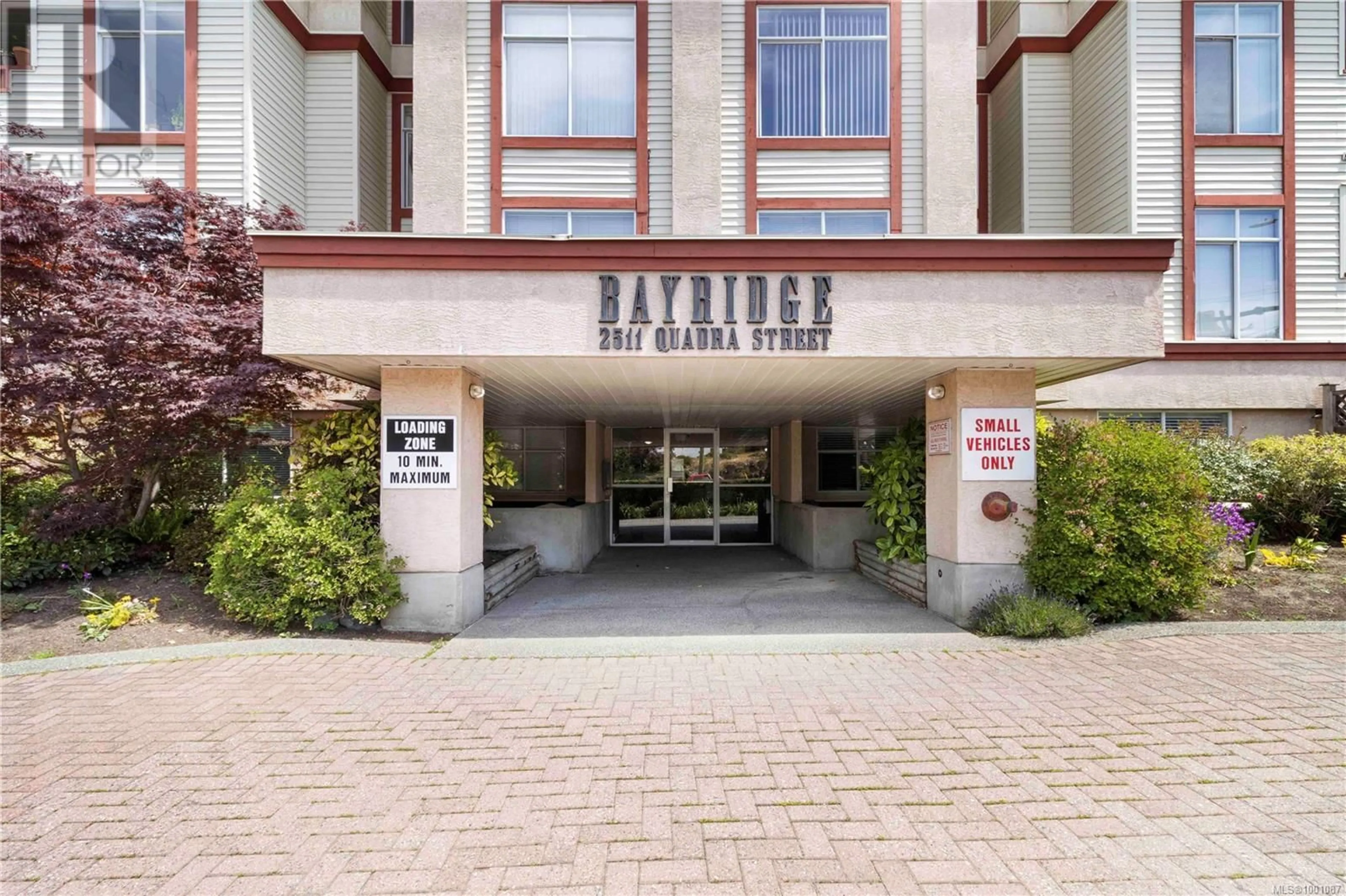 Unknown for 306 - 2511 QUADRA STREET, Victoria British Columbia V8T4E1