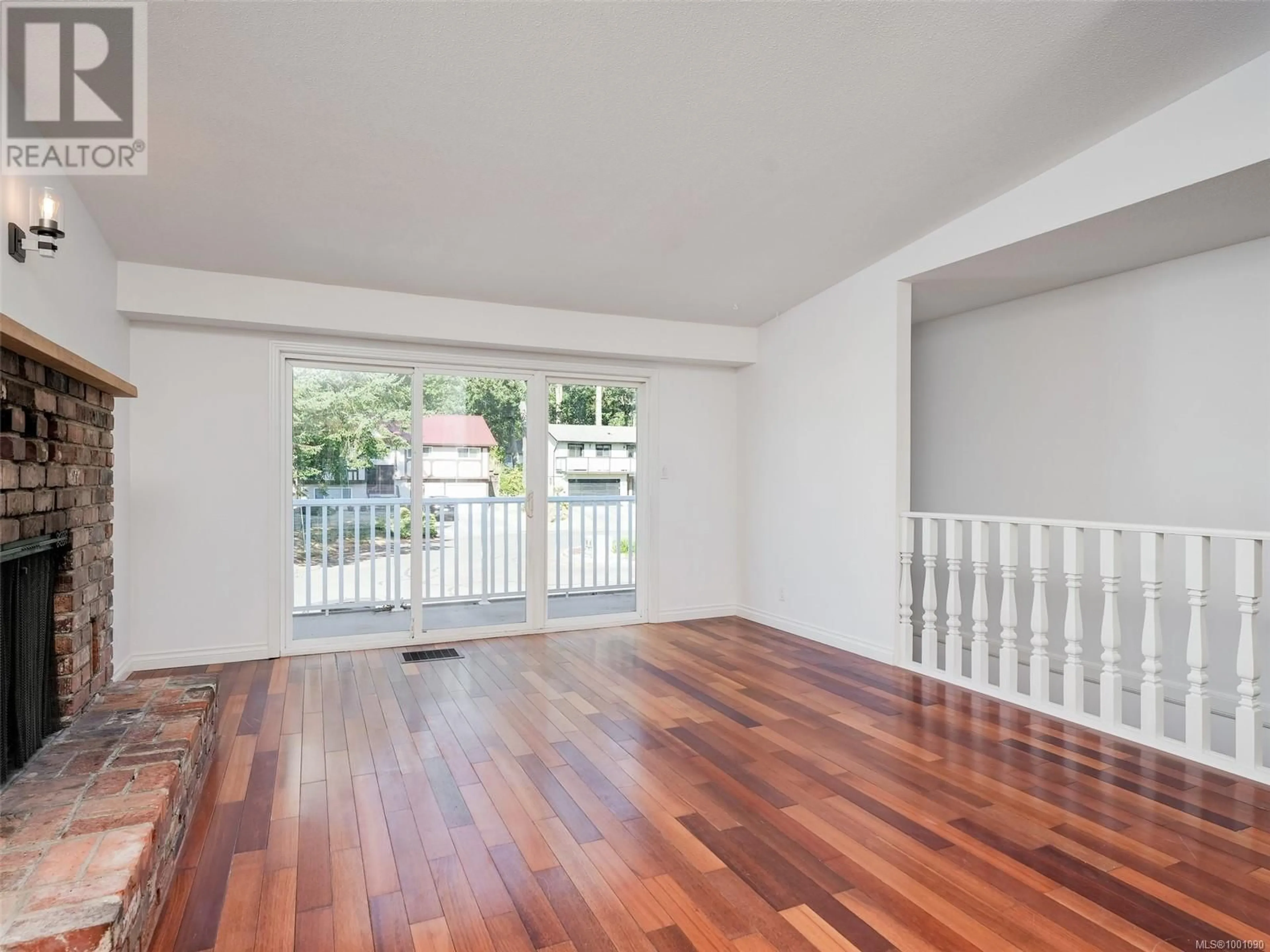 Unknown for 4429 FIELDMONT COURT, Saanich British Columbia V8N4Z1