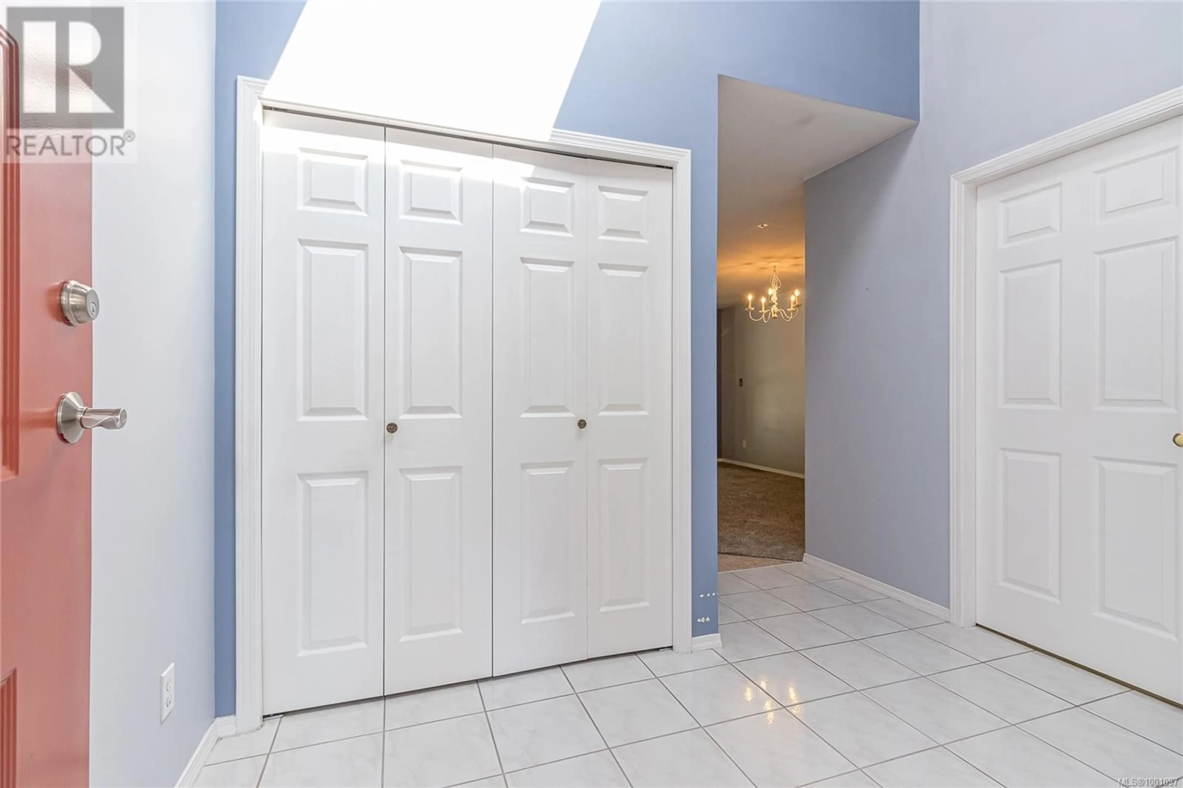 Indoor entryway for 5954 WATERTON DRIVE, Nanaimo British Columbia V9T6A9