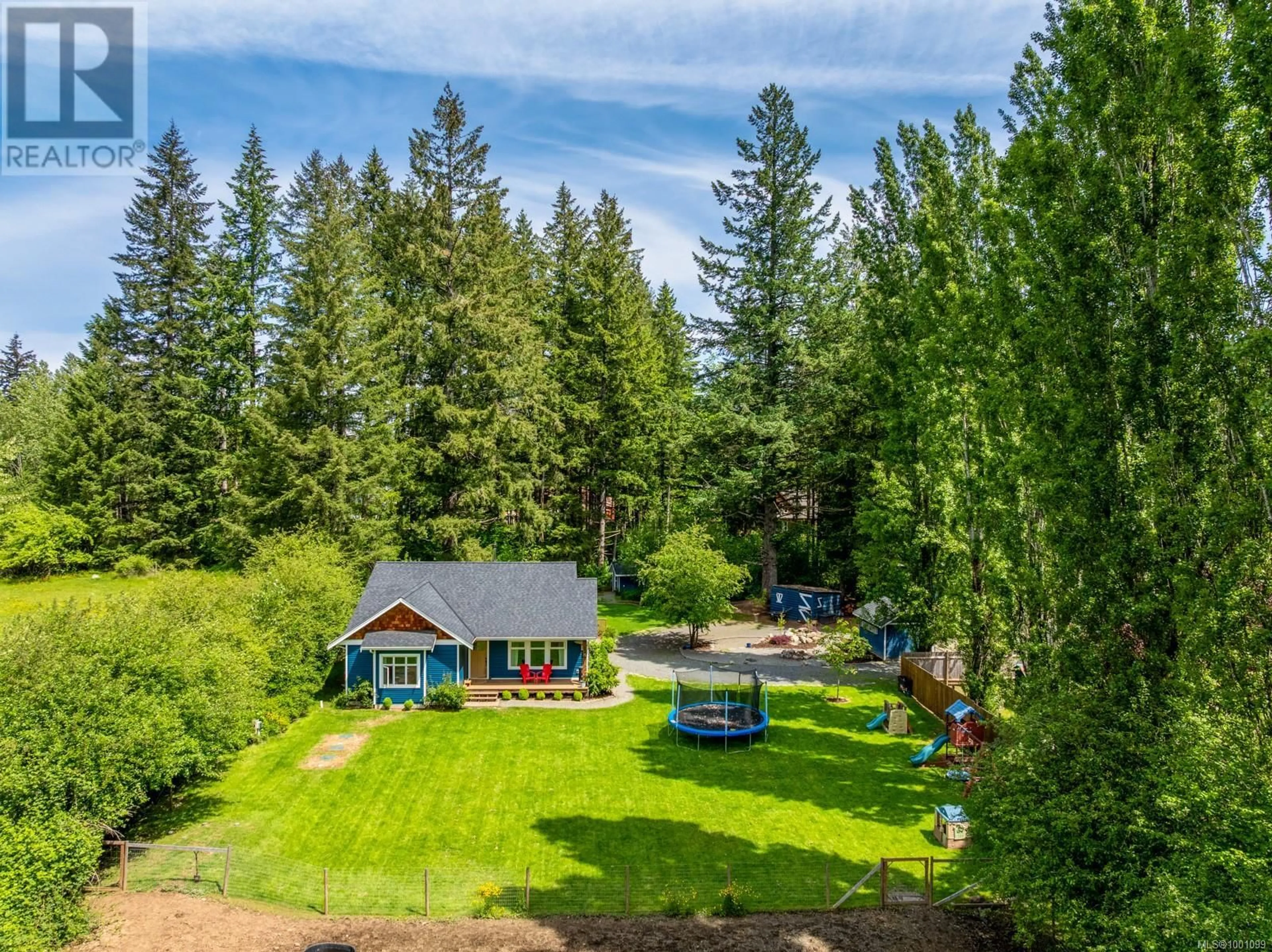 A pic from outside/outdoor area/front of a property/back of a property/a pic from drone, forest/trees view for 6580 POULTON ROAD, Merville British Columbia V0R2M0