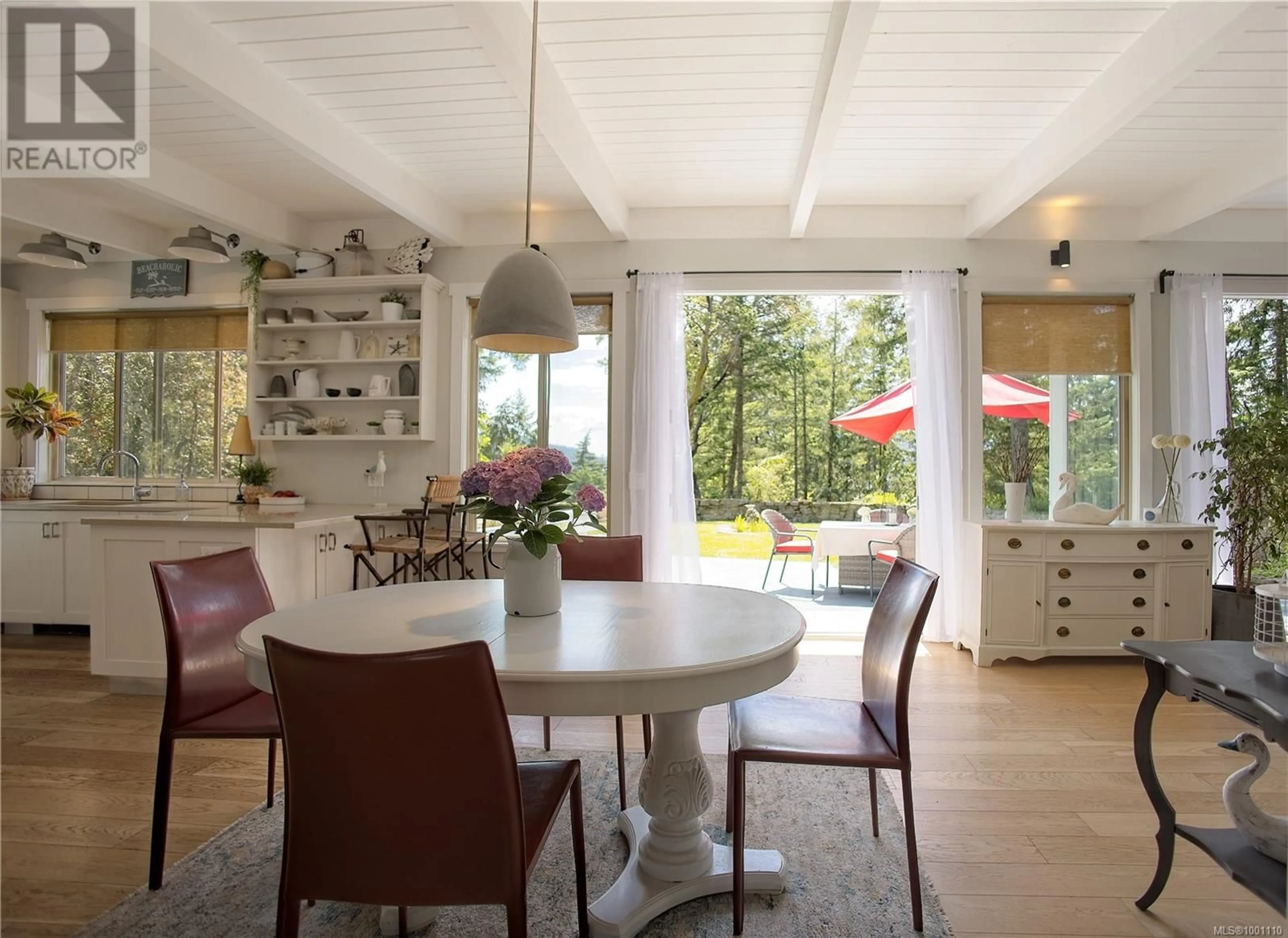 Dining room, unknown for 310 WOODLAND DRIVE, Salt Spring British Columbia V8K1J6