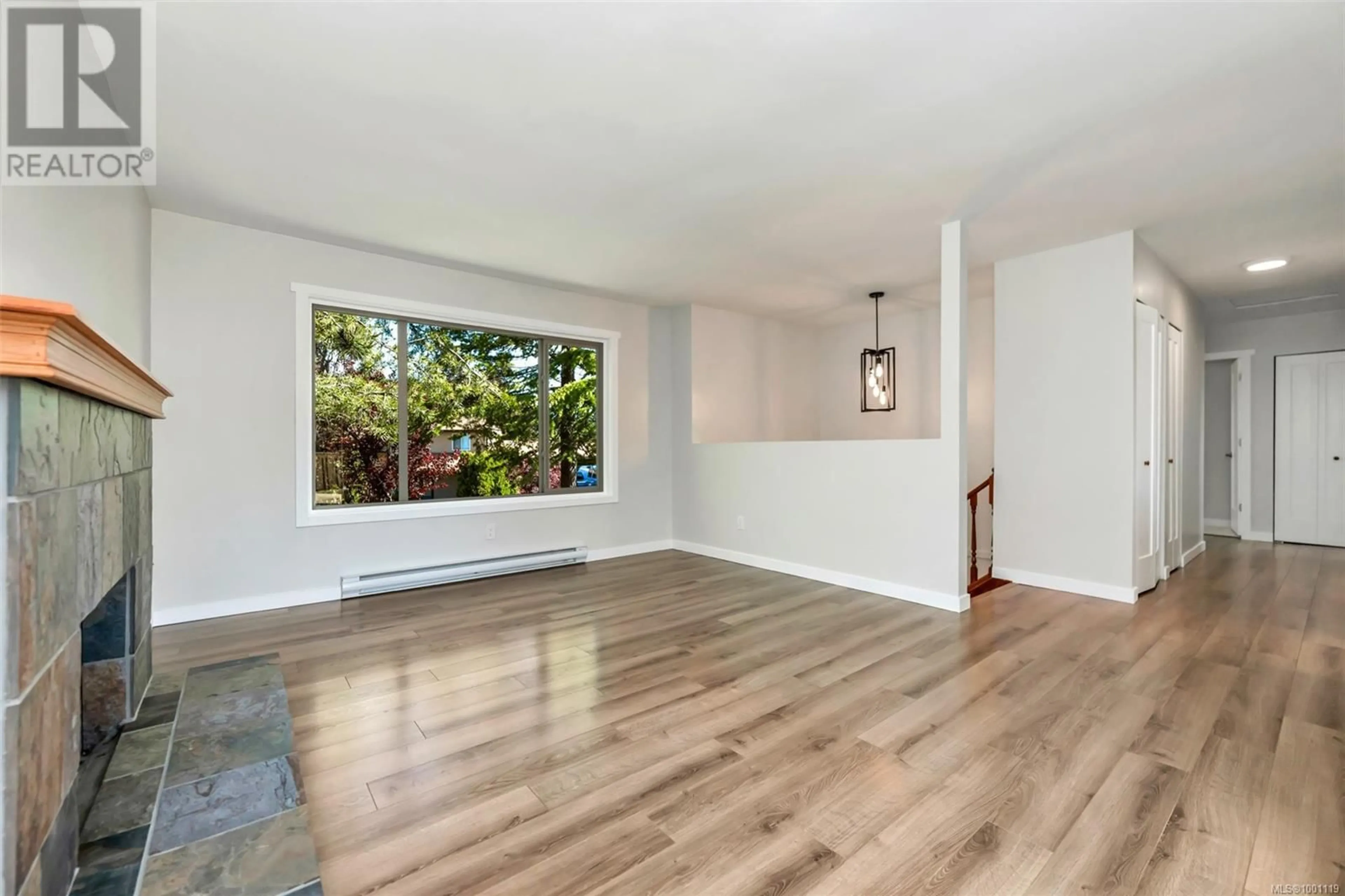 A pic of a room for 2225 MAGNOLIA PLACE, Sidney British Columbia V8L4C9