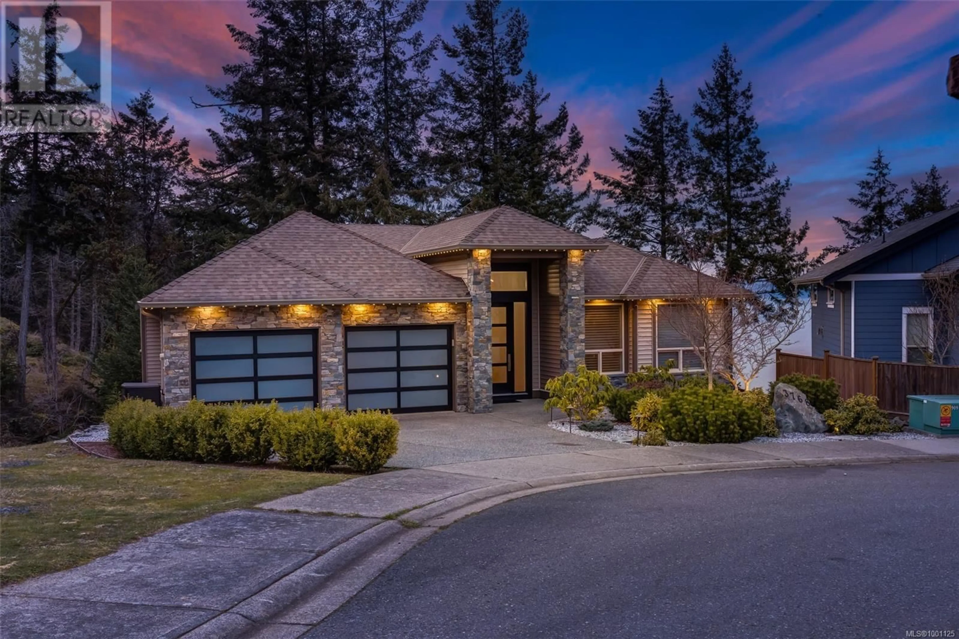 Home with brick exterior material, street for 3768 OAK CREST PLACE, Nanaimo British Columbia V9T6H3