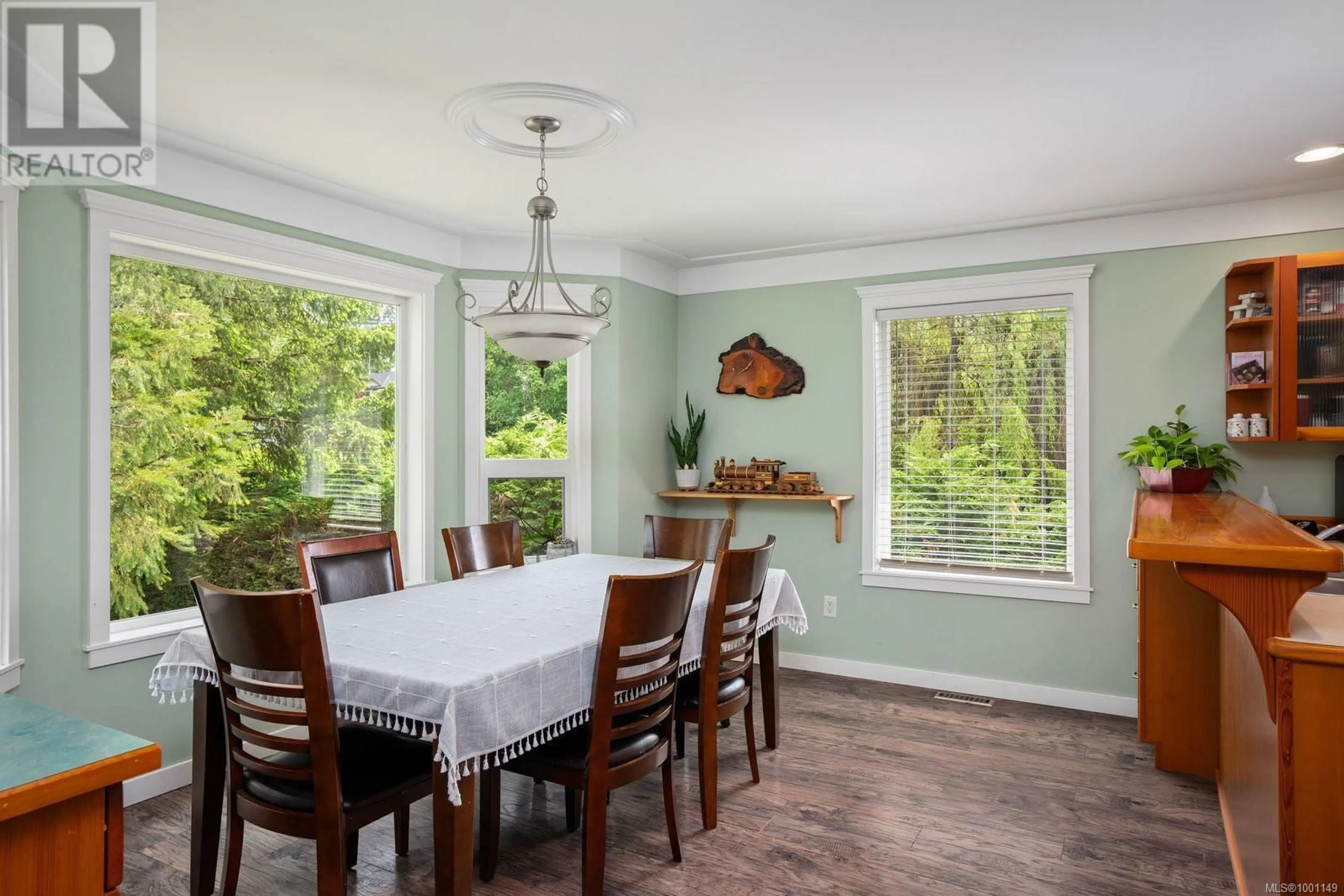 Dining room, wood/laminate floor for 2750 SCOBHAL ROAD, Shawnigan Lake British Columbia V0R2W1
