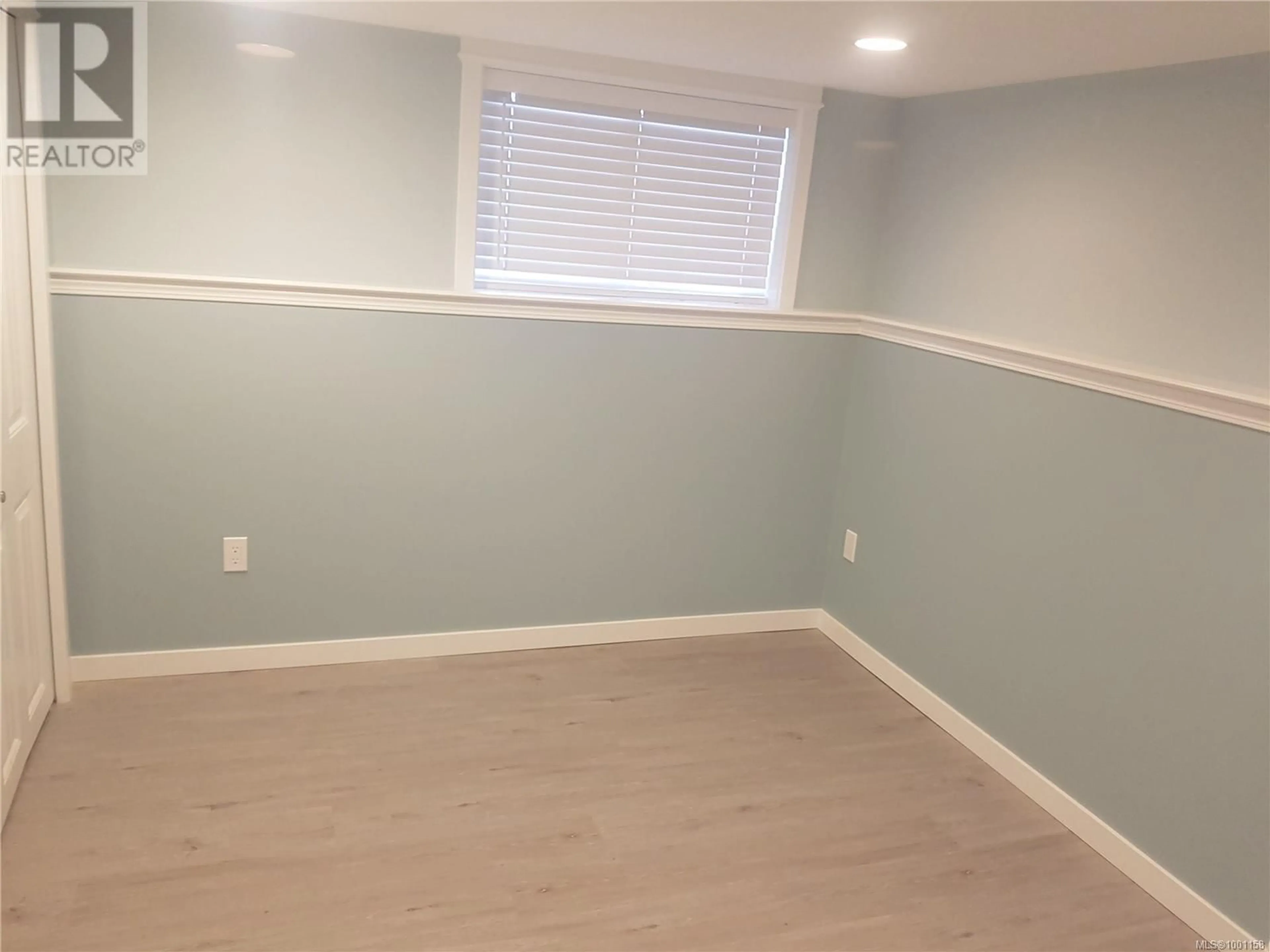 A pic of a room for 308 HAREWOOD ROAD, Nanaimo British Columbia V9R2Z2