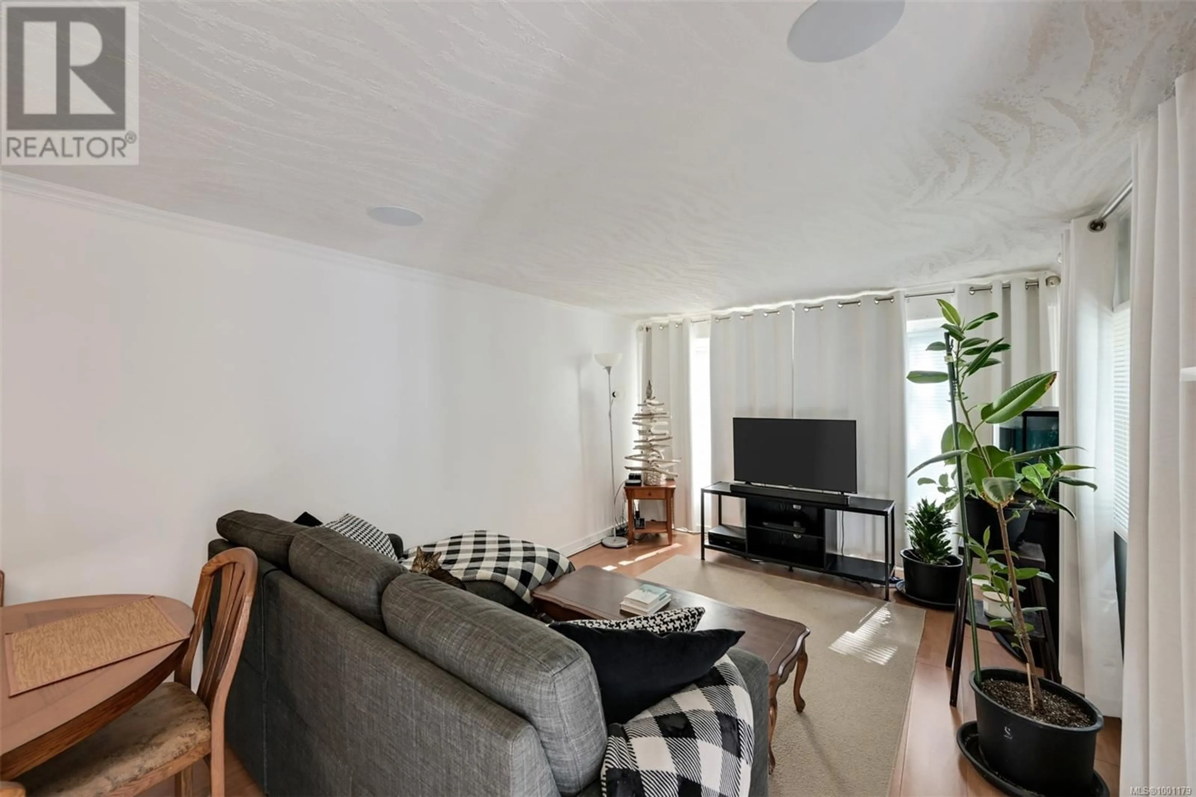 Living room with furniture, unknown for A6 - 920 WHITTAKER ROAD, Malahat British Columbia V0R2L0