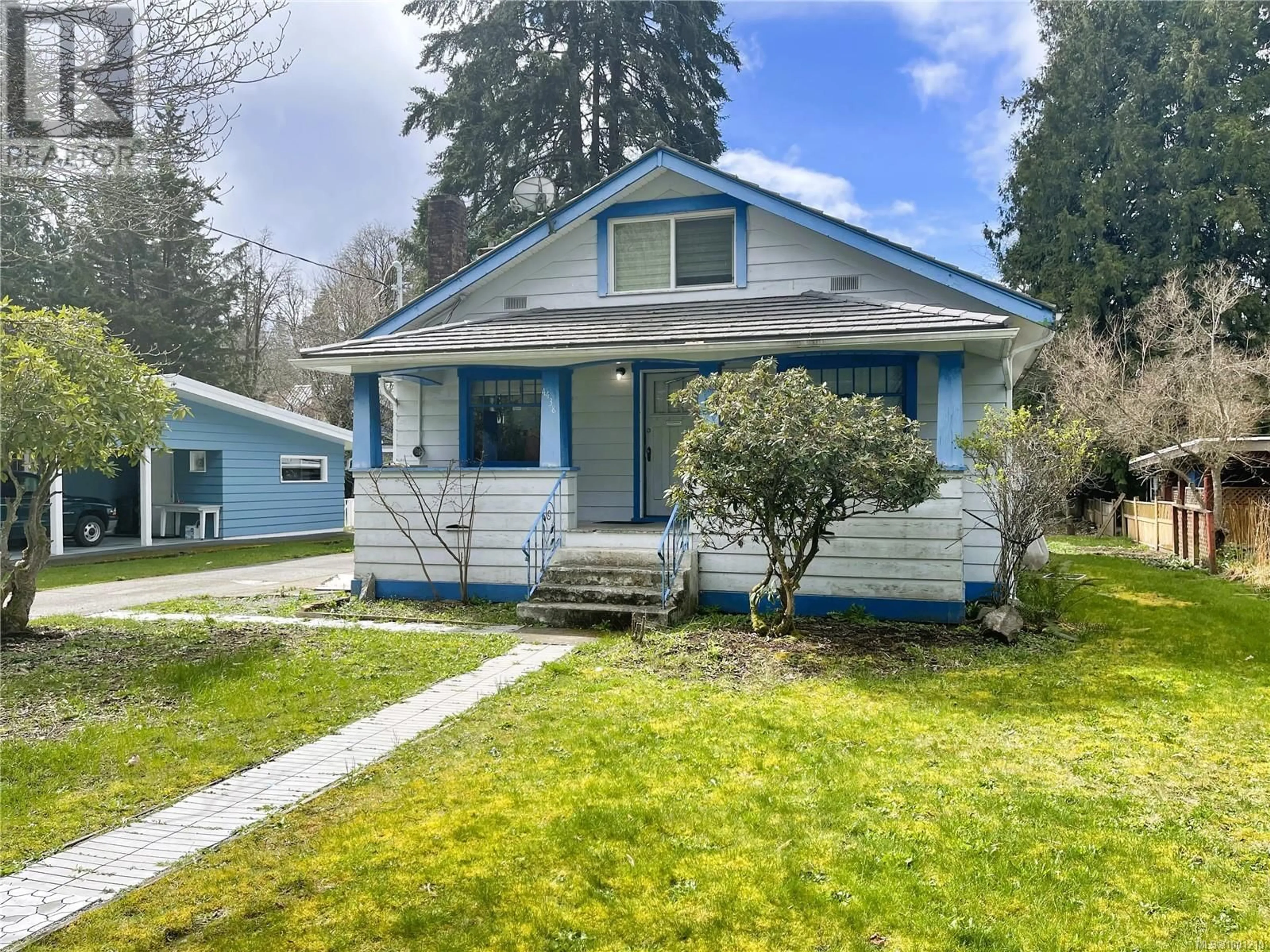 Home with vinyl exterior material, street for 4438 ADELAIDE STREET, Port Alberni British Columbia V9Y6N1