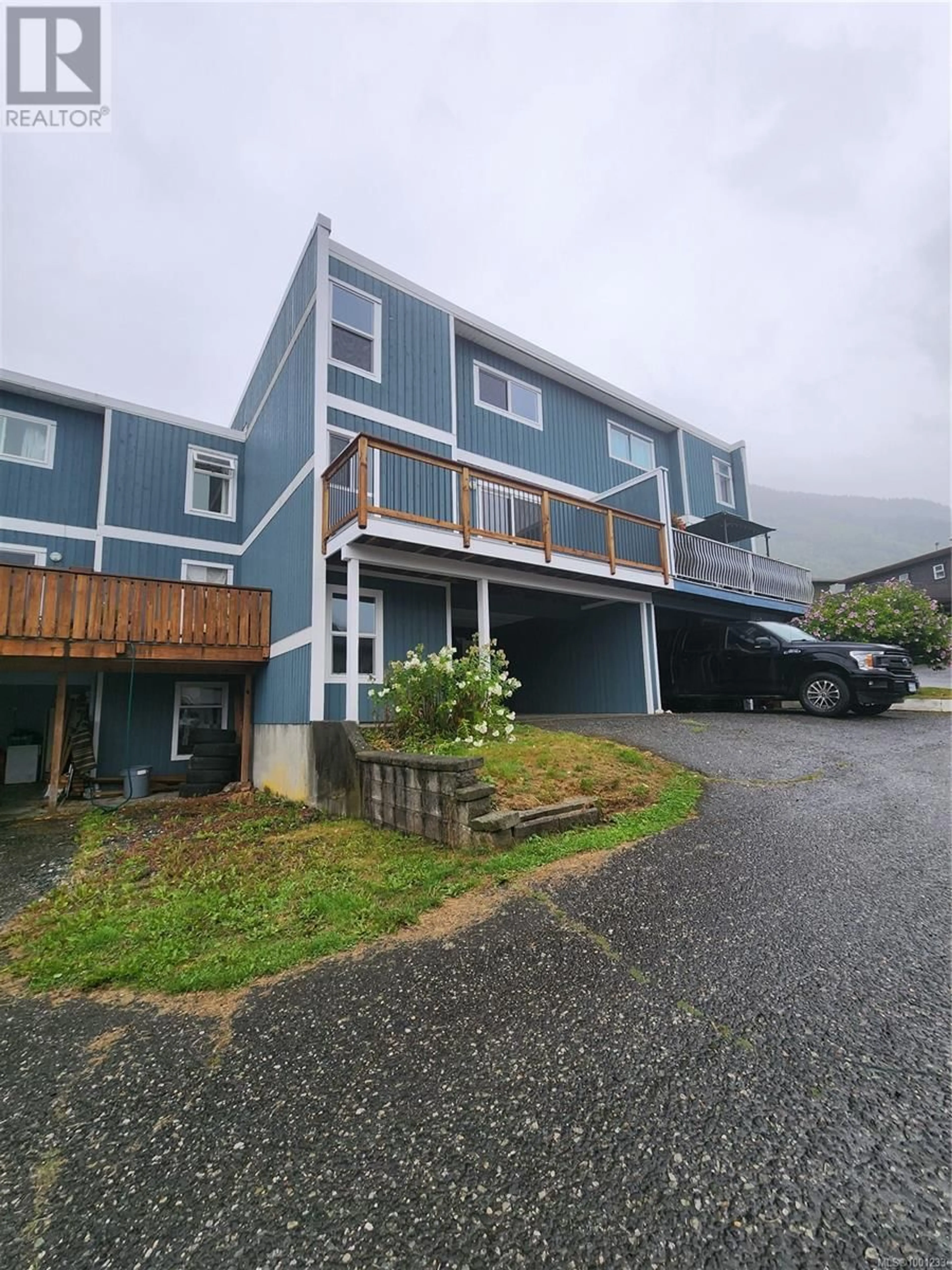 A pic from outside/outdoor area/front of a property/back of a property/a pic from drone, unknown for 69 MCKAY CRESCENT, Port Alice British Columbia V0N2N0
