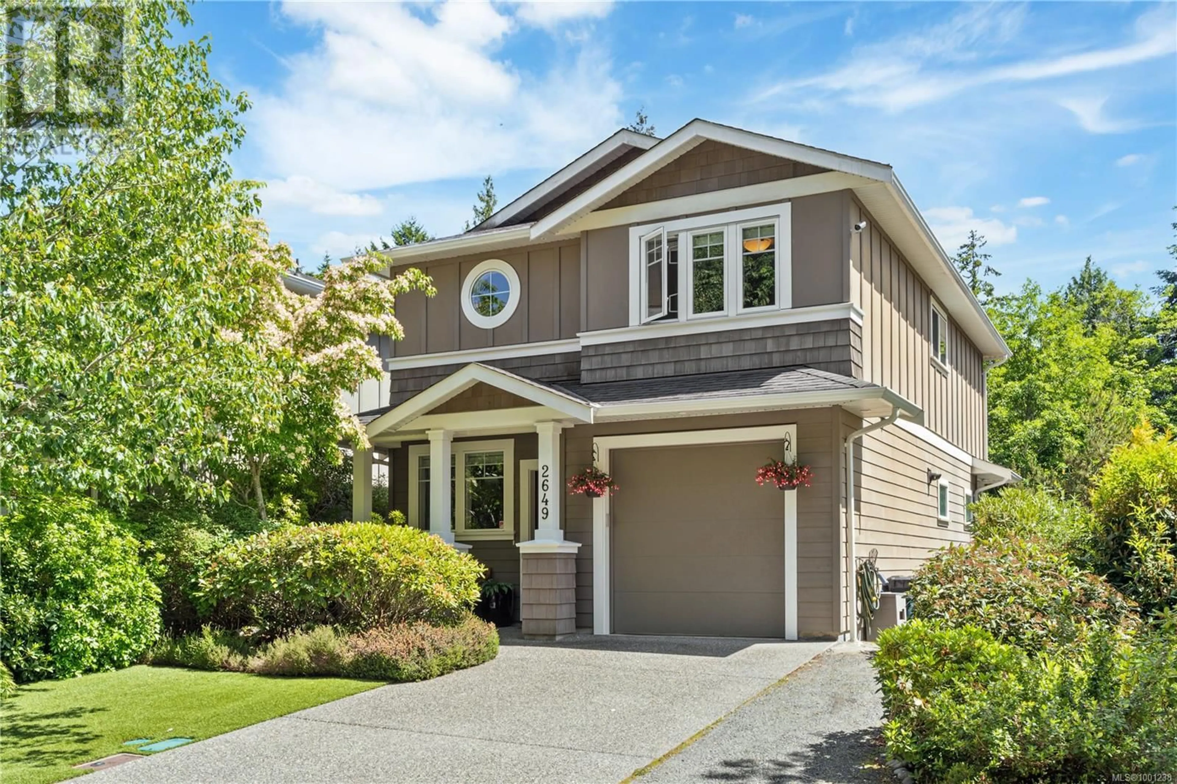 Home with vinyl exterior material, street for 2649 TRAVERSE TERRACE, Langford British Columbia V9B0N9