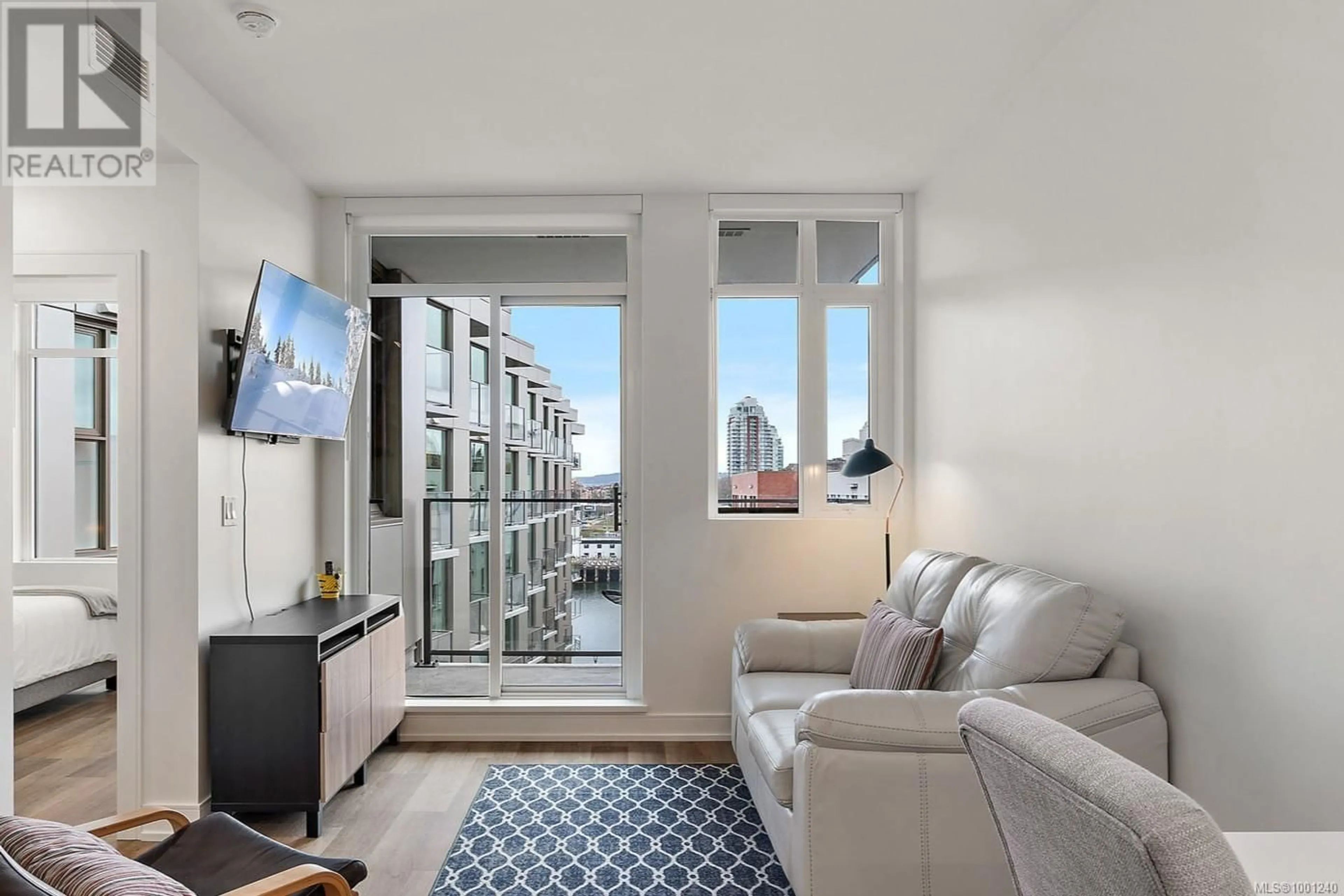 Living room with furniture, unknown for 807 - 1628 STORE STREET, Victoria British Columbia V8W3K3