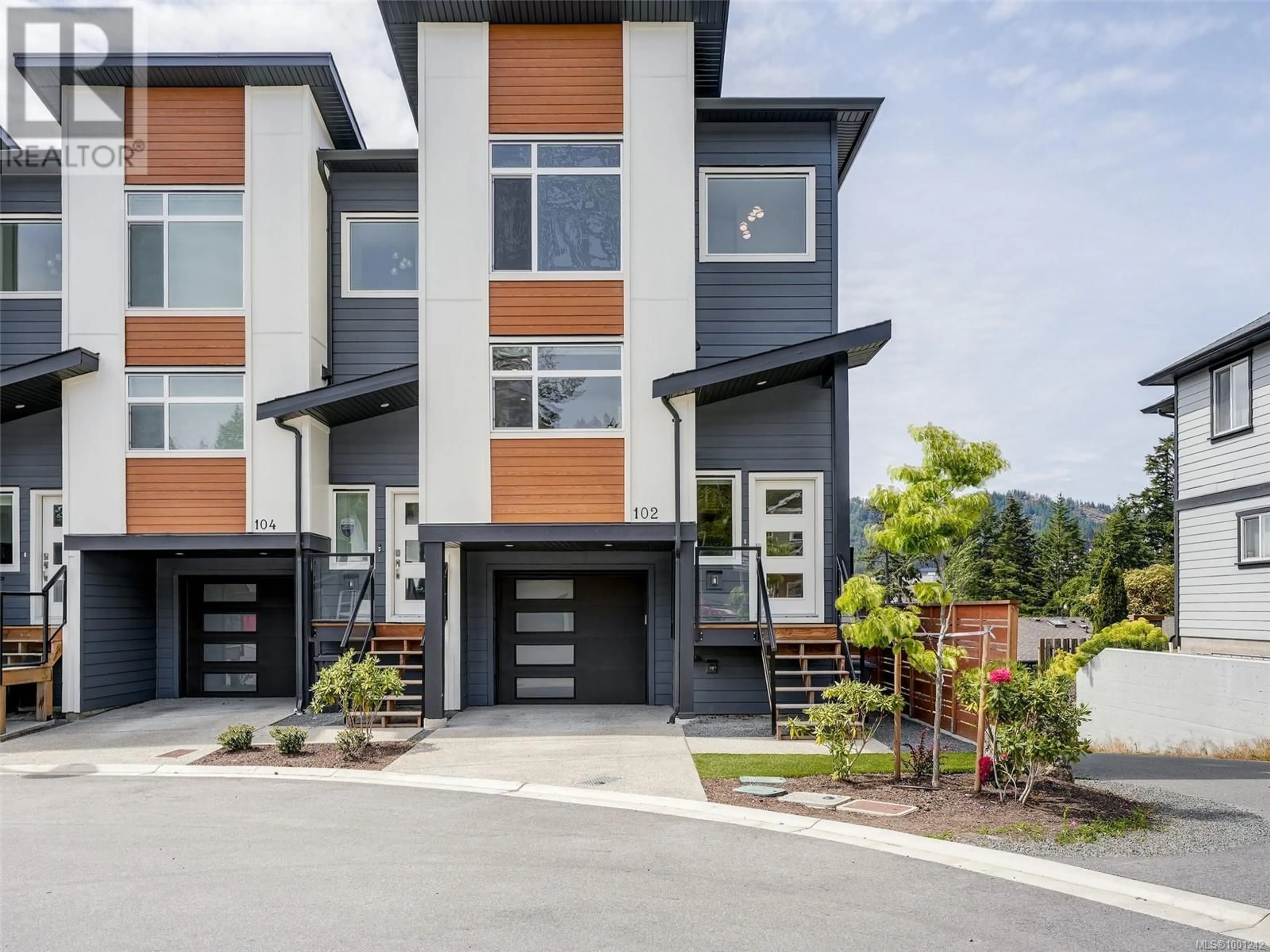 Home with vinyl exterior material, unknown for 102 - 3559 VISION WAY, Langford British Columbia V9C0C4