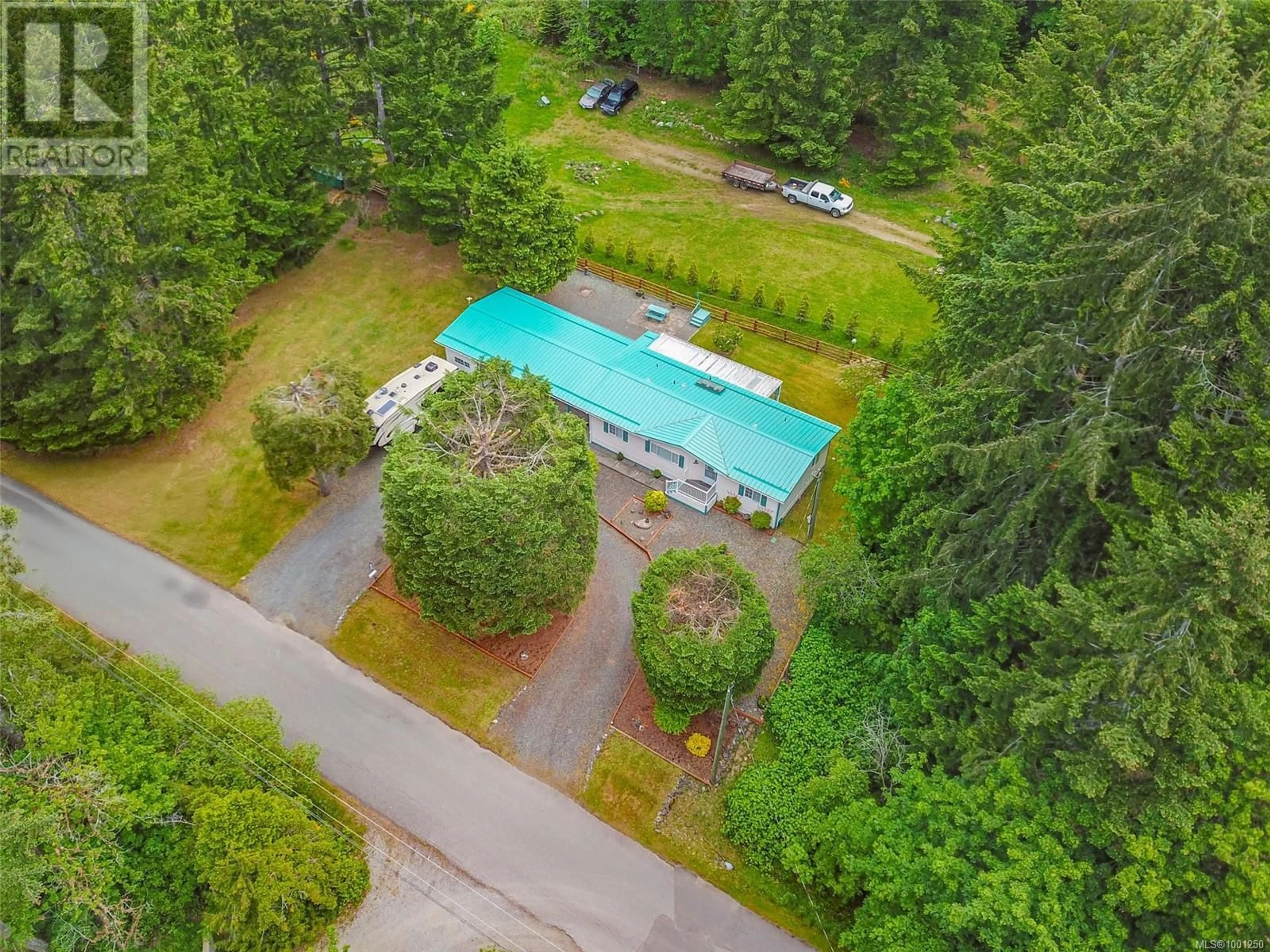 A pic from outside/outdoor area/front of a property/back of a property/a pic from drone, forest/trees view for 5333 DUNDALK AVENUE NORTH, Port Alberni British Columbia V9Y8P8