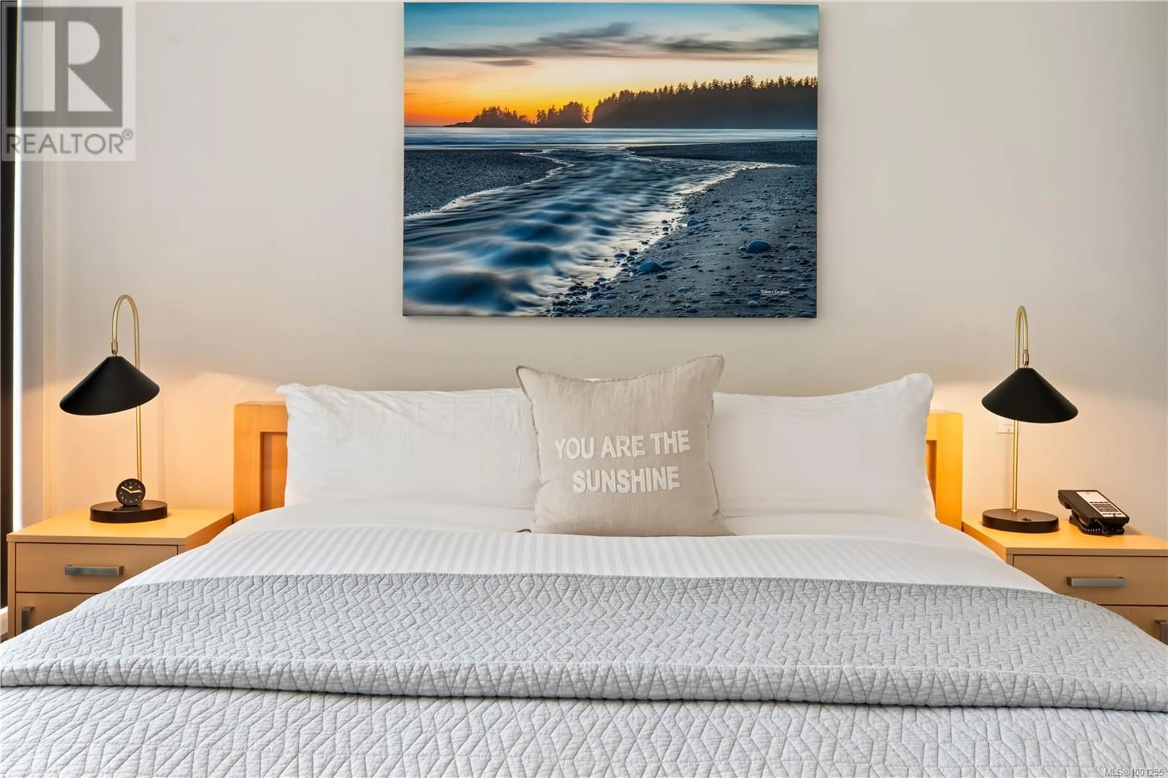 Bedroom with bed, unknown for 2004 - 596 MARINE DRIVE, Ucluelet British Columbia V0R3A0