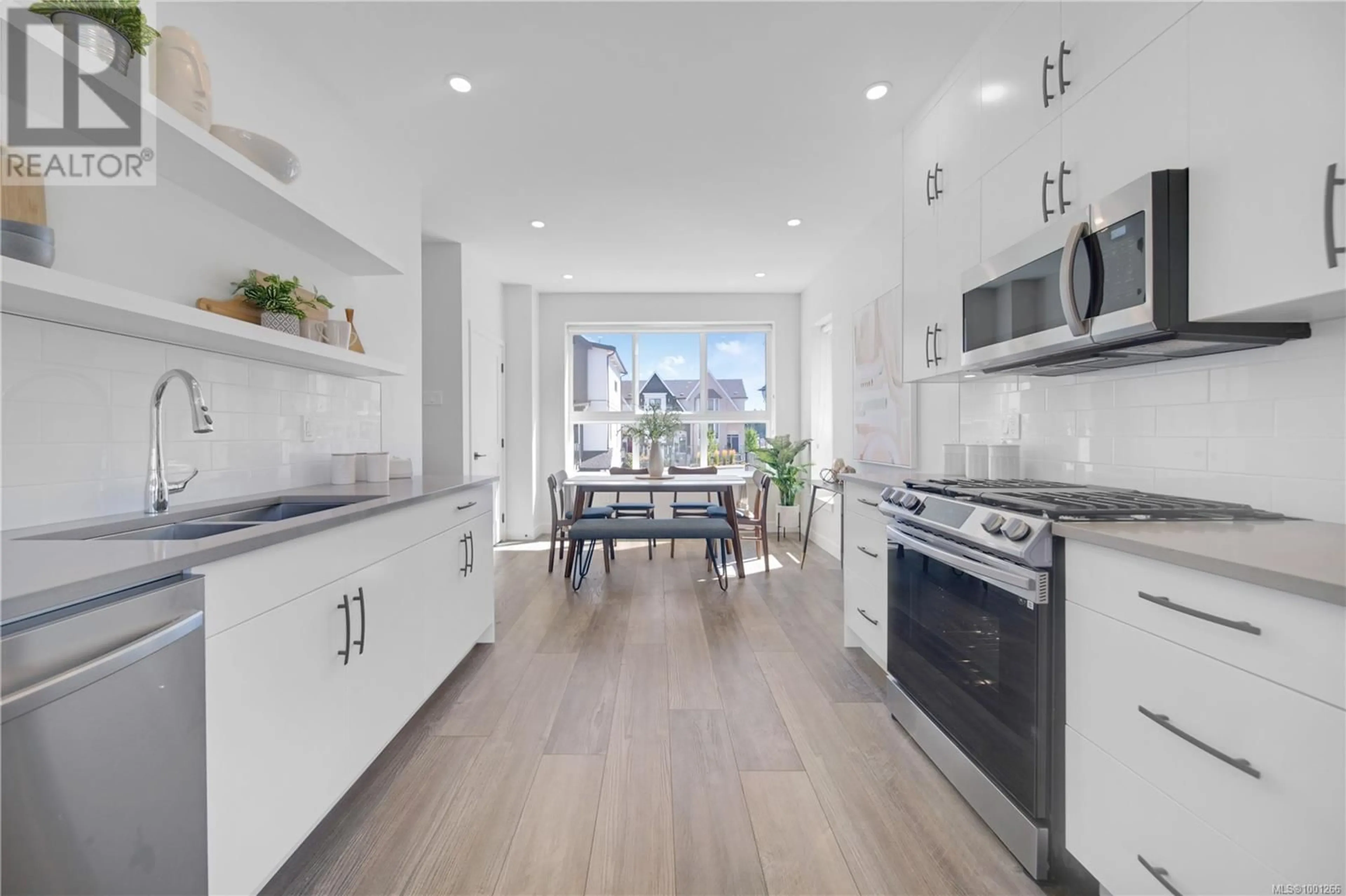 Open concept kitchen, ceramic/tile floor for 1120 PULLMAN CLOSE, Langford British Columbia V9B6Z1