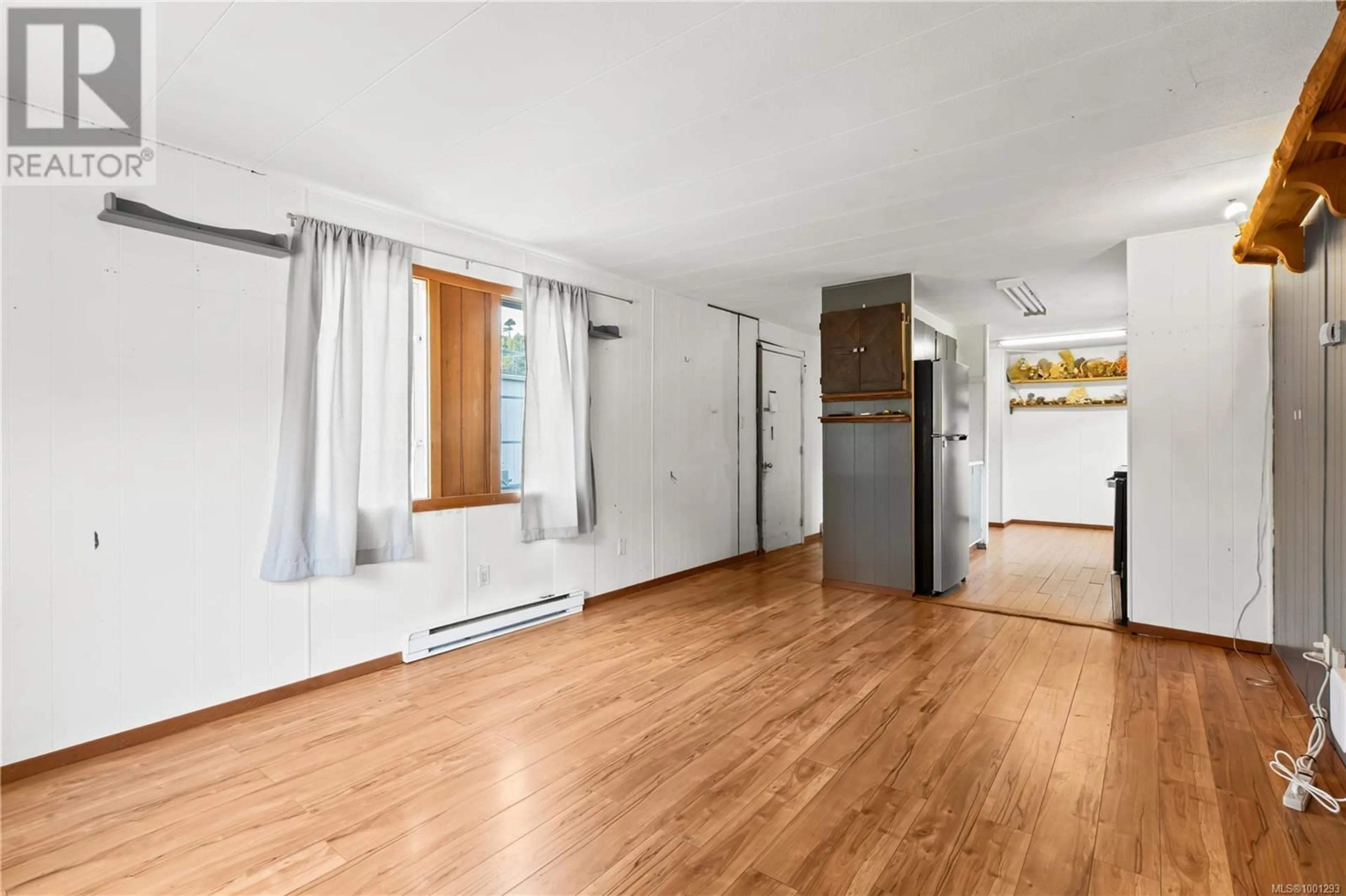 A pic of a room for 487 ORCA CRESCENT, Ucluelet British Columbia V0R3A0
