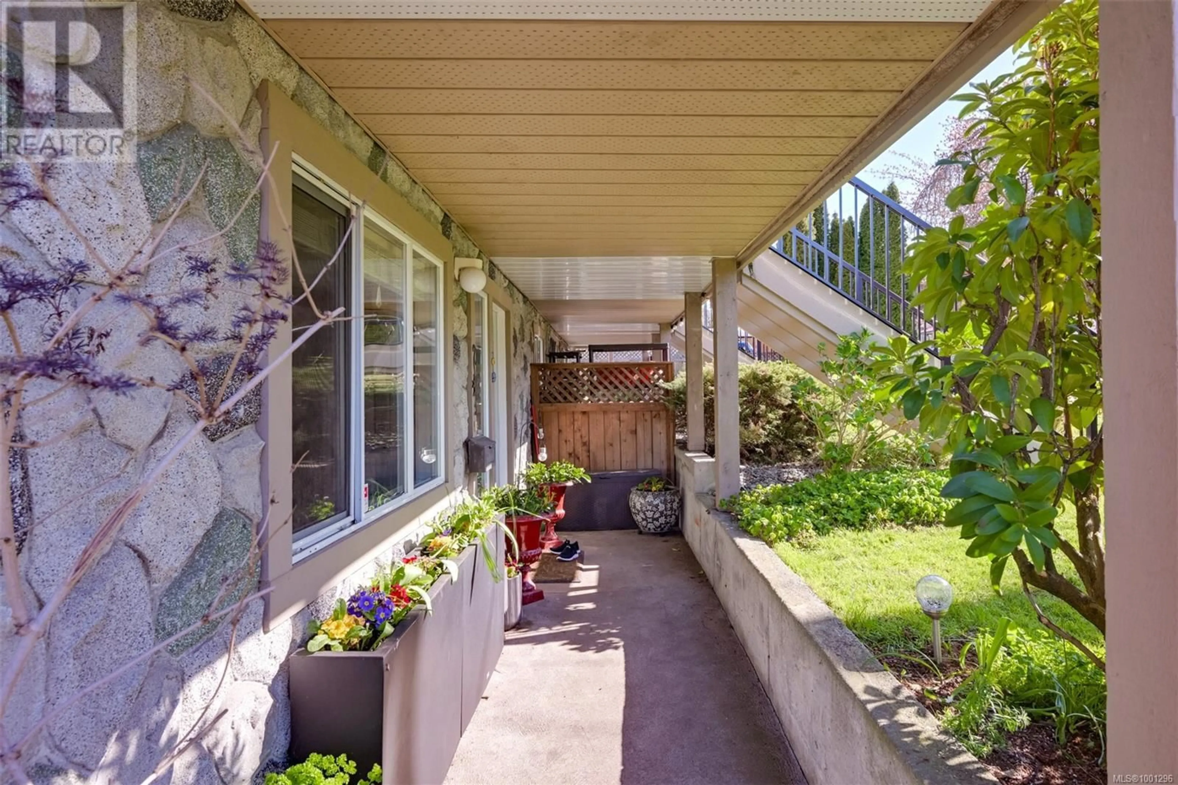 Patio, street for C - 3159 JACKSON STREET, Victoria British Columbia V8X1E2