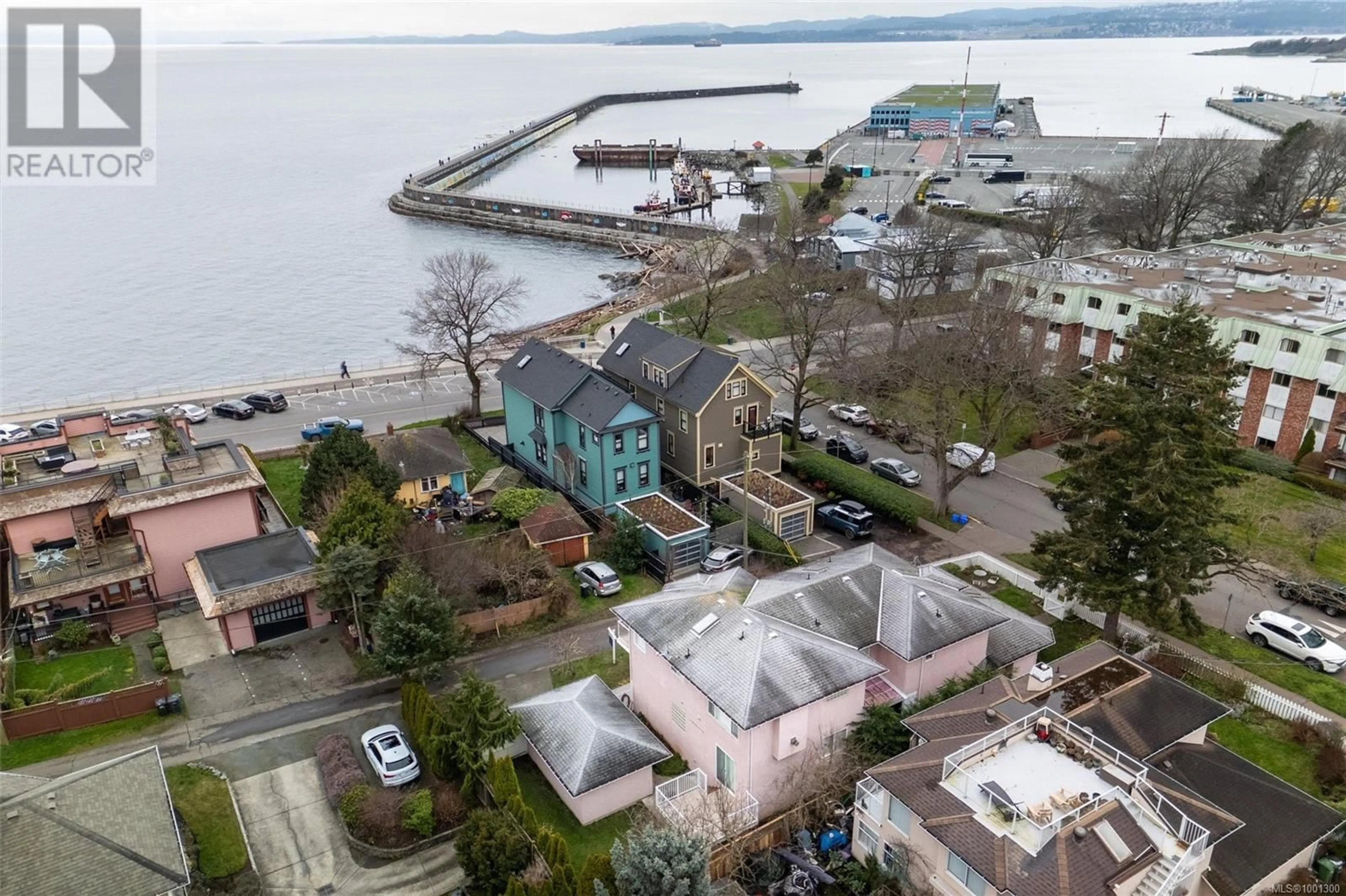 A pic from outside/outdoor area/front of a property/back of a property/a pic from drone, water/lake/river/ocean view for 17 DOCK STREET, Victoria British Columbia V8V1Z9
