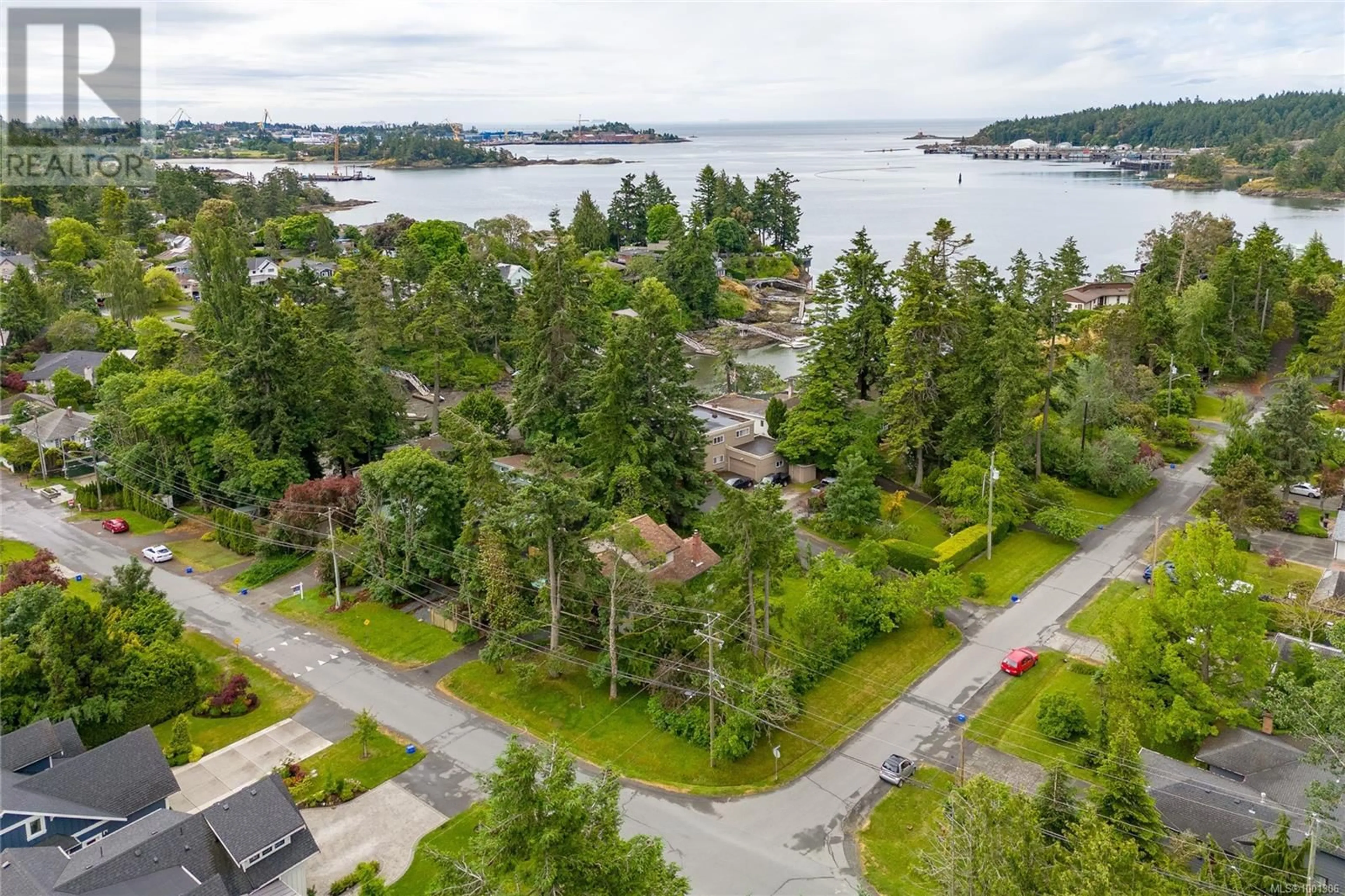 A pic from outside/outdoor area/front of a property/back of a property/a pic from drone, water/lake/river/ocean view for 309 VIEW ROYAL AVENUE, View Royal British Columbia V9B1B5