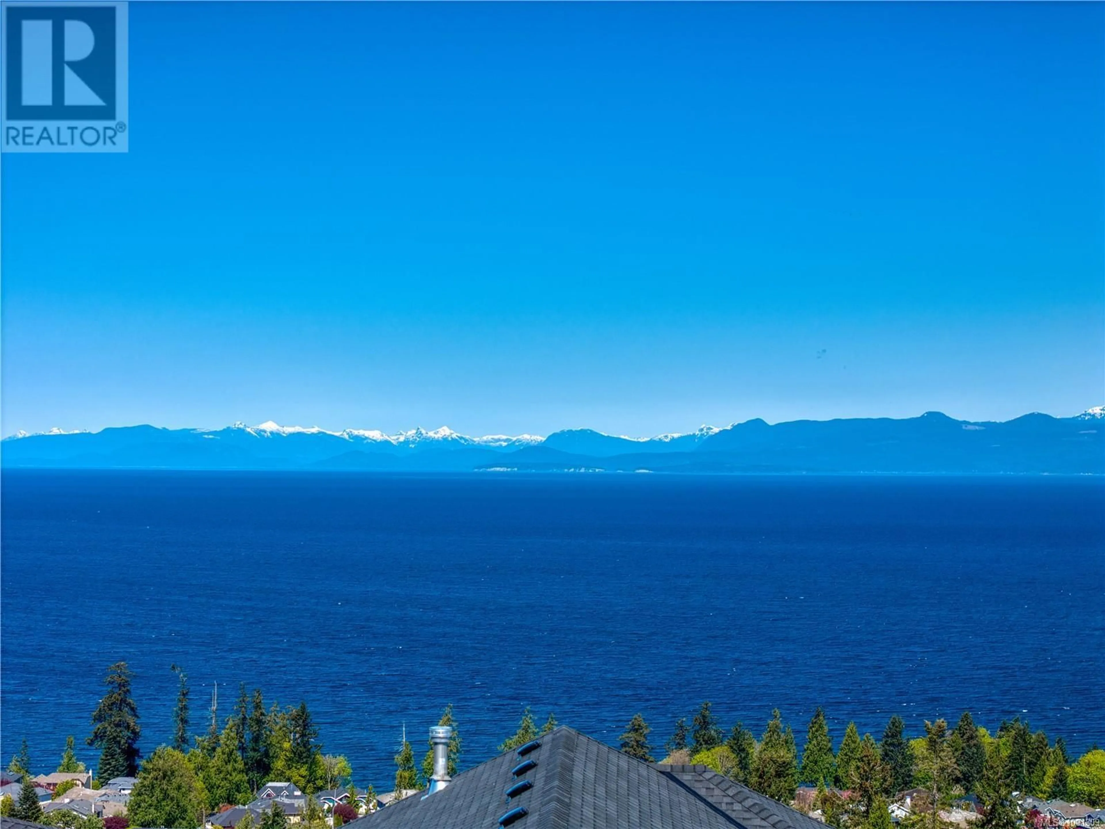 A pic from outside/outdoor area/front of a property/back of a property/a pic from drone, water/lake/river/ocean view for 138 ROYAL PACIFIC WAY, Nanaimo British Columbia V9T0B9