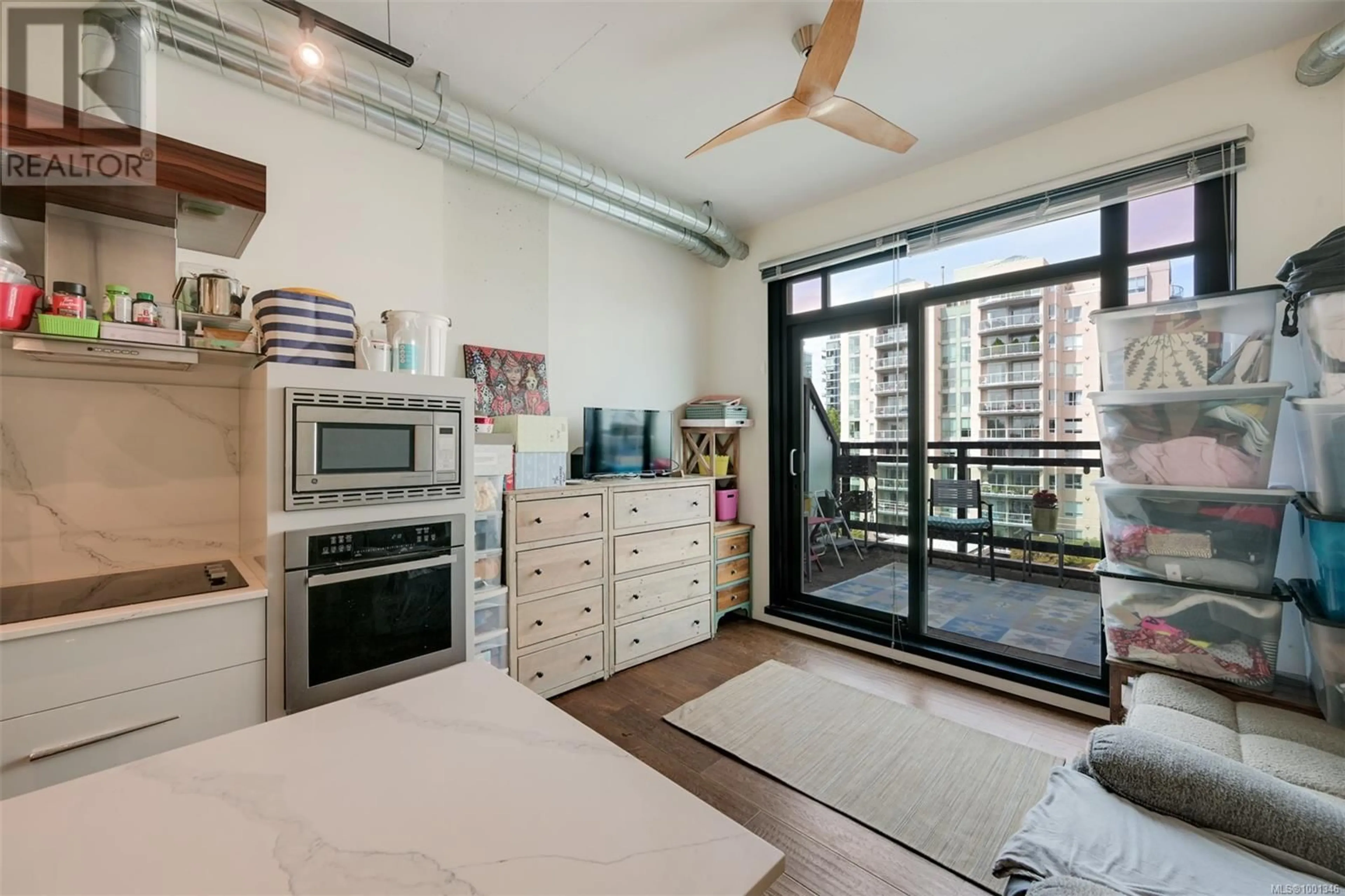 Unknown for 523 - 1029 VIEW STREET, Victoria British Columbia V8V0C9
