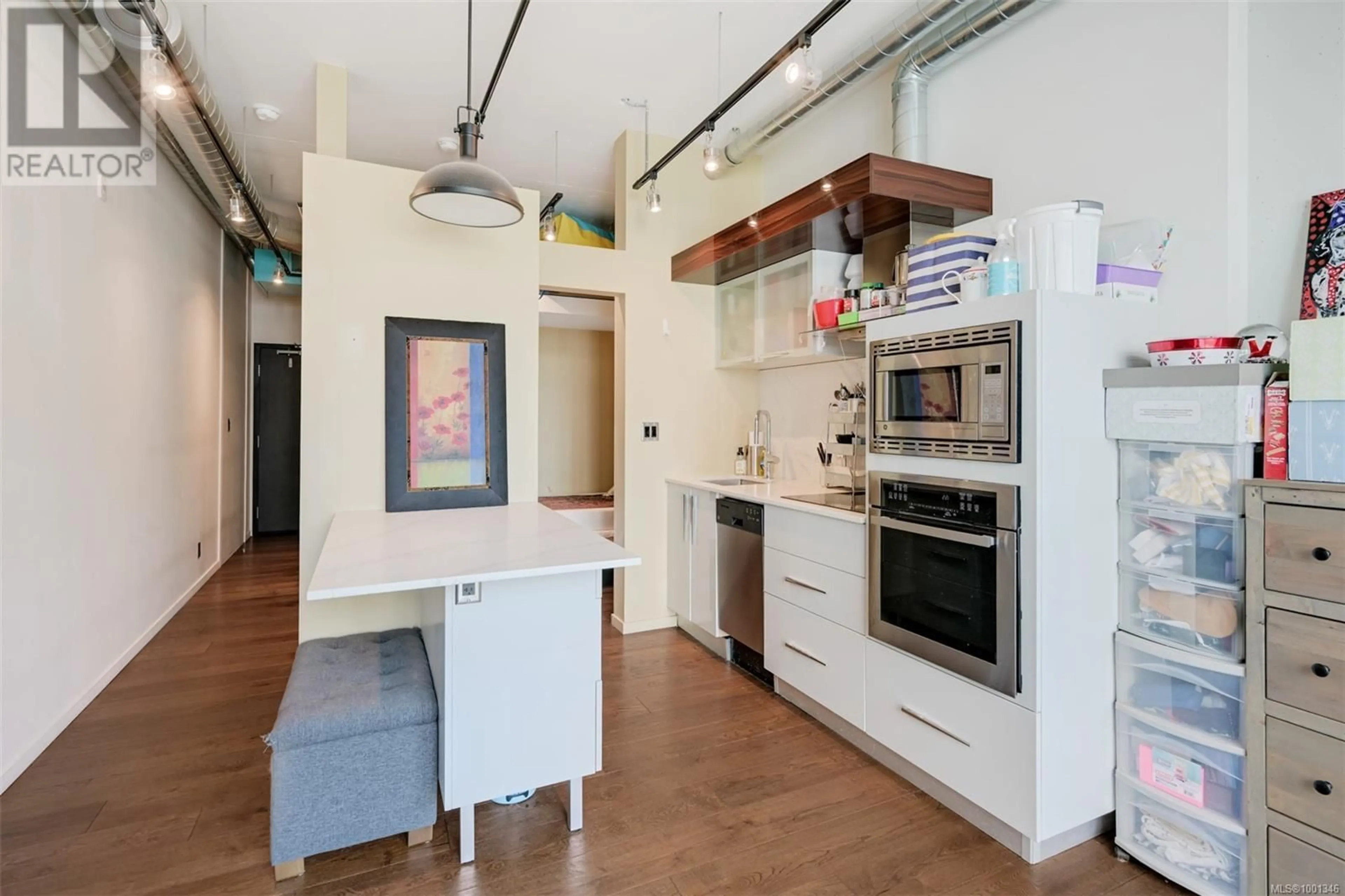 Contemporary kitchen, unknown for 523 - 1029 VIEW STREET, Victoria British Columbia V8V0C9