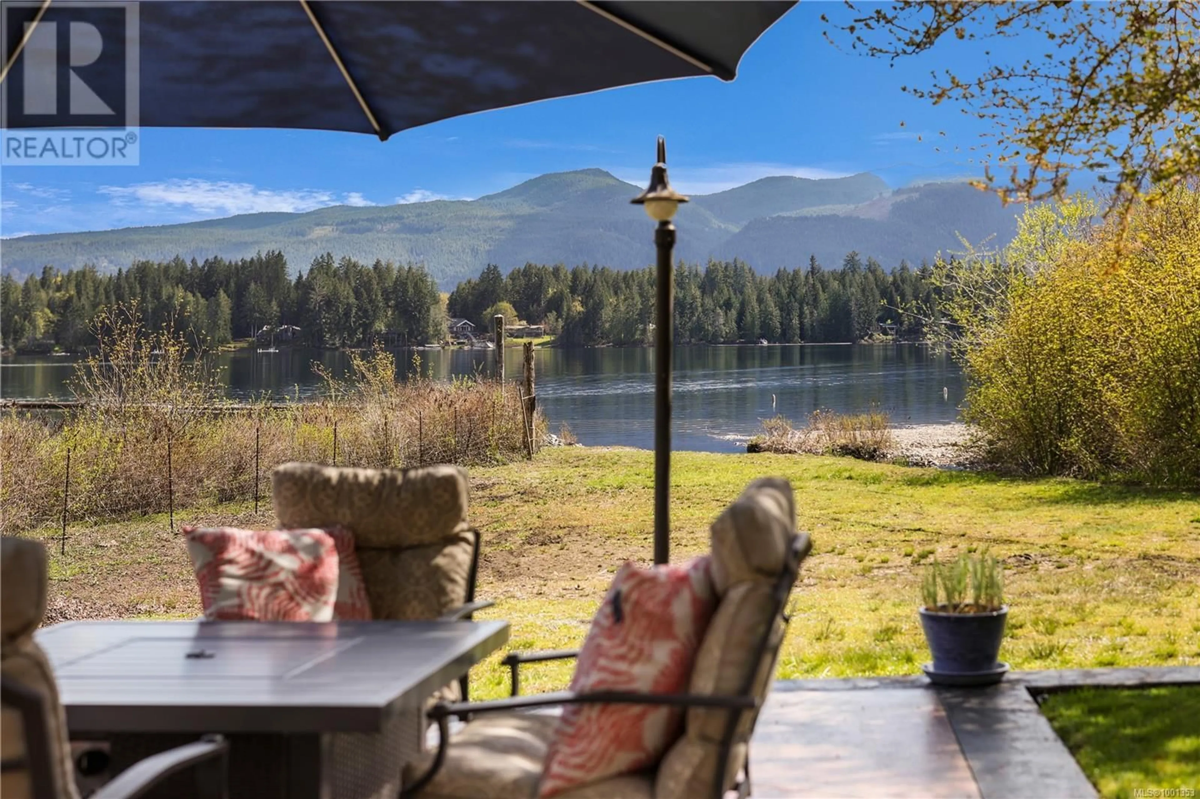 Patio, water/lake/river/ocean view for S7 - 10324 LAKESHORE ROAD, Port Alberni British Columbia V9Y8Z6