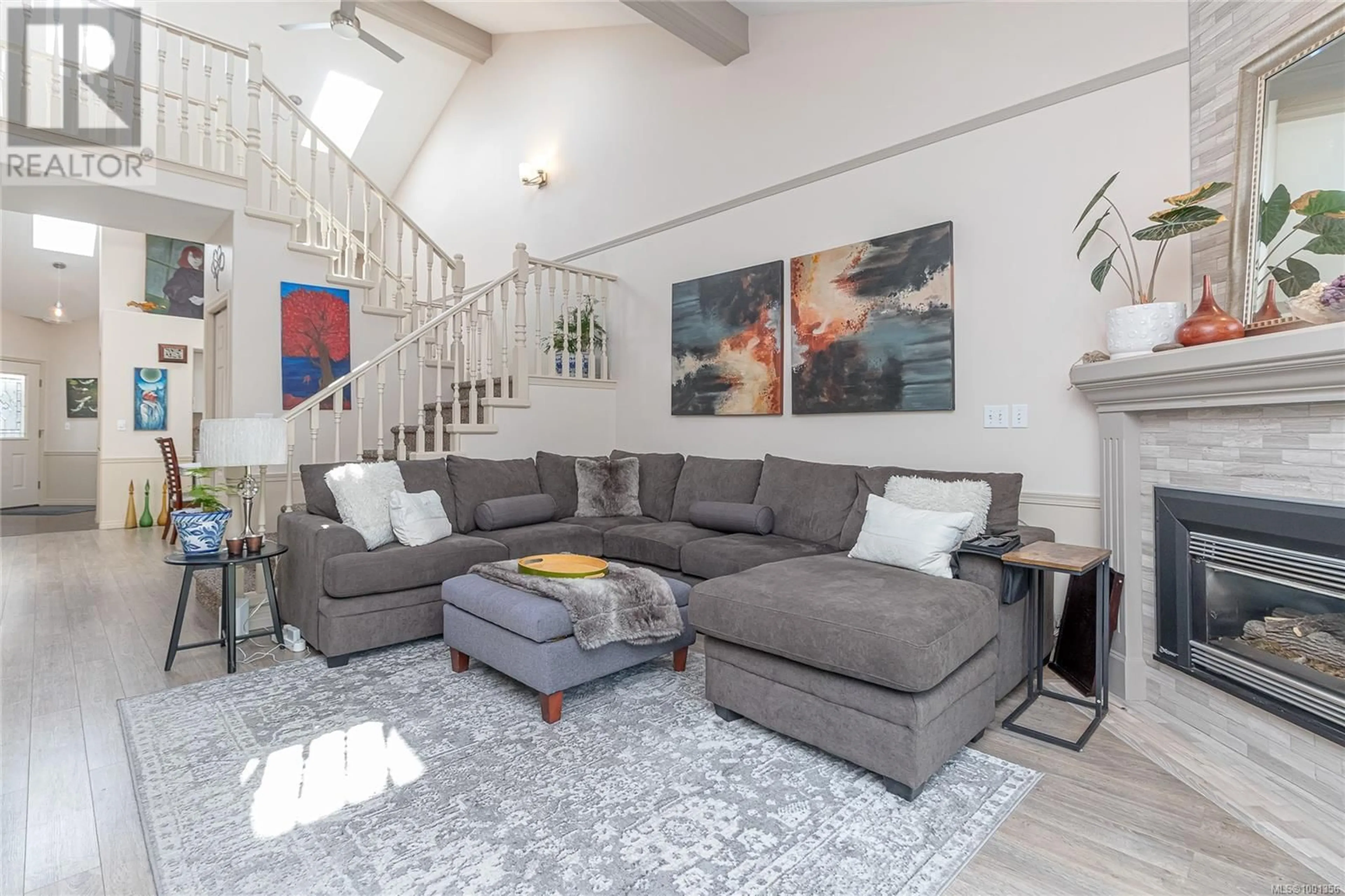 Living room with furniture, unknown for 155 OCEAN WALK DRIVE, Nanaimo British Columbia V9V1N2