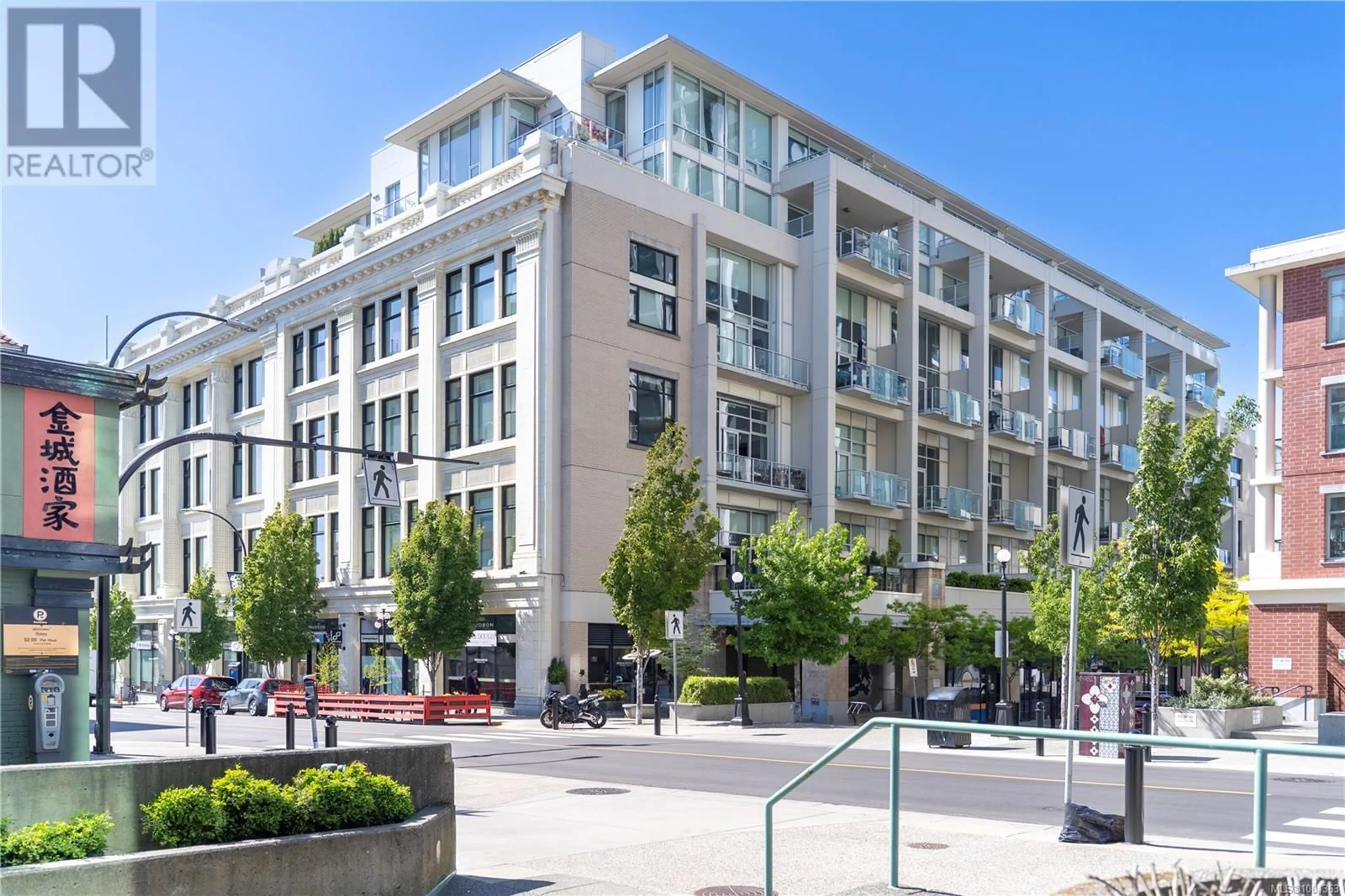 Patio, street for 423 - 770 FISGARD STREET, Victoria British Columbia V8W0B8