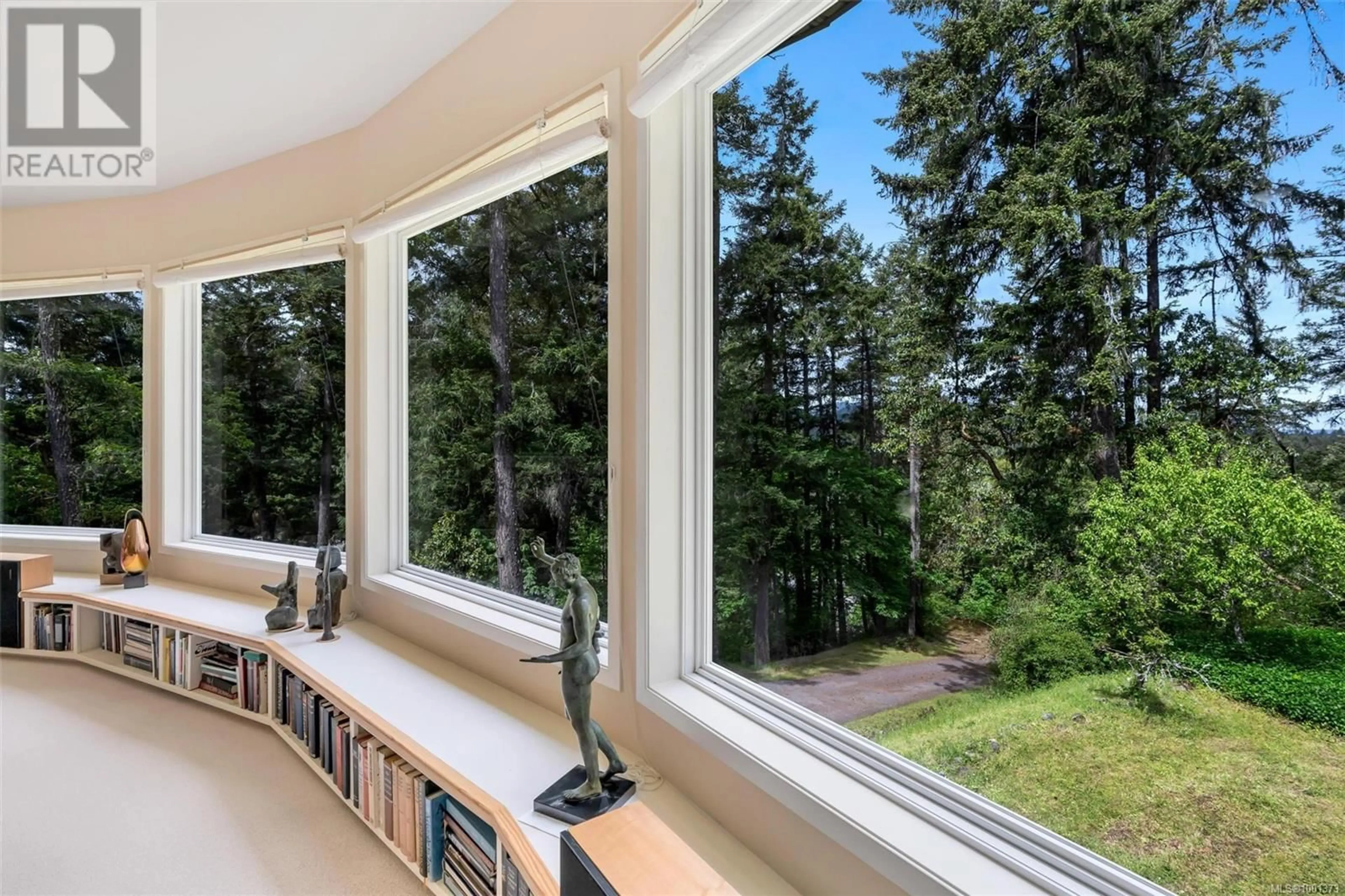 Unknown for 316 MATTERHORN DRIVE, Saanich British Columbia V9E2G1