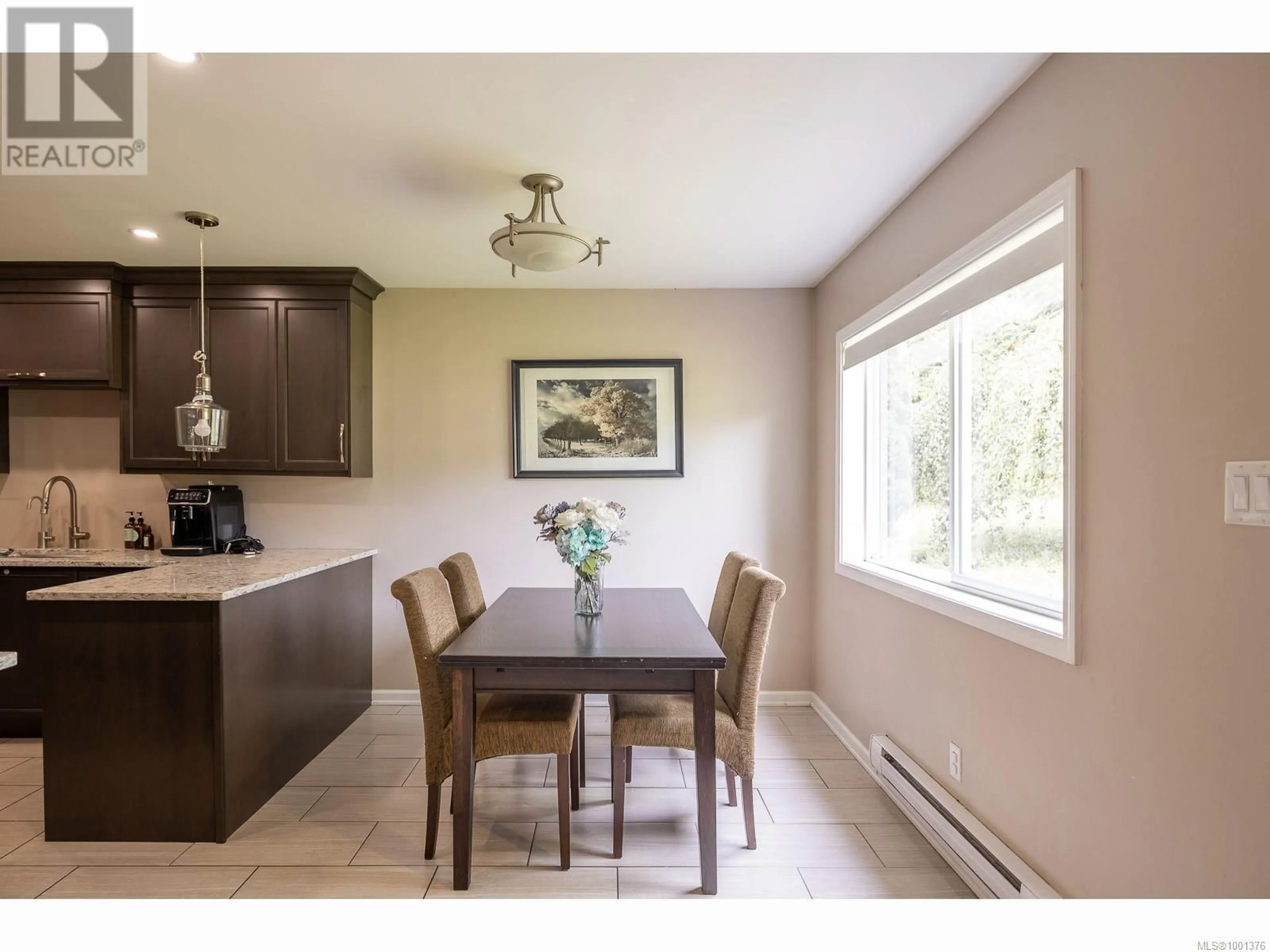 Dining room, unknown for 2071 EAST WELLINGTON DRIVE, Nanaimo British Columbia V9S5V2
