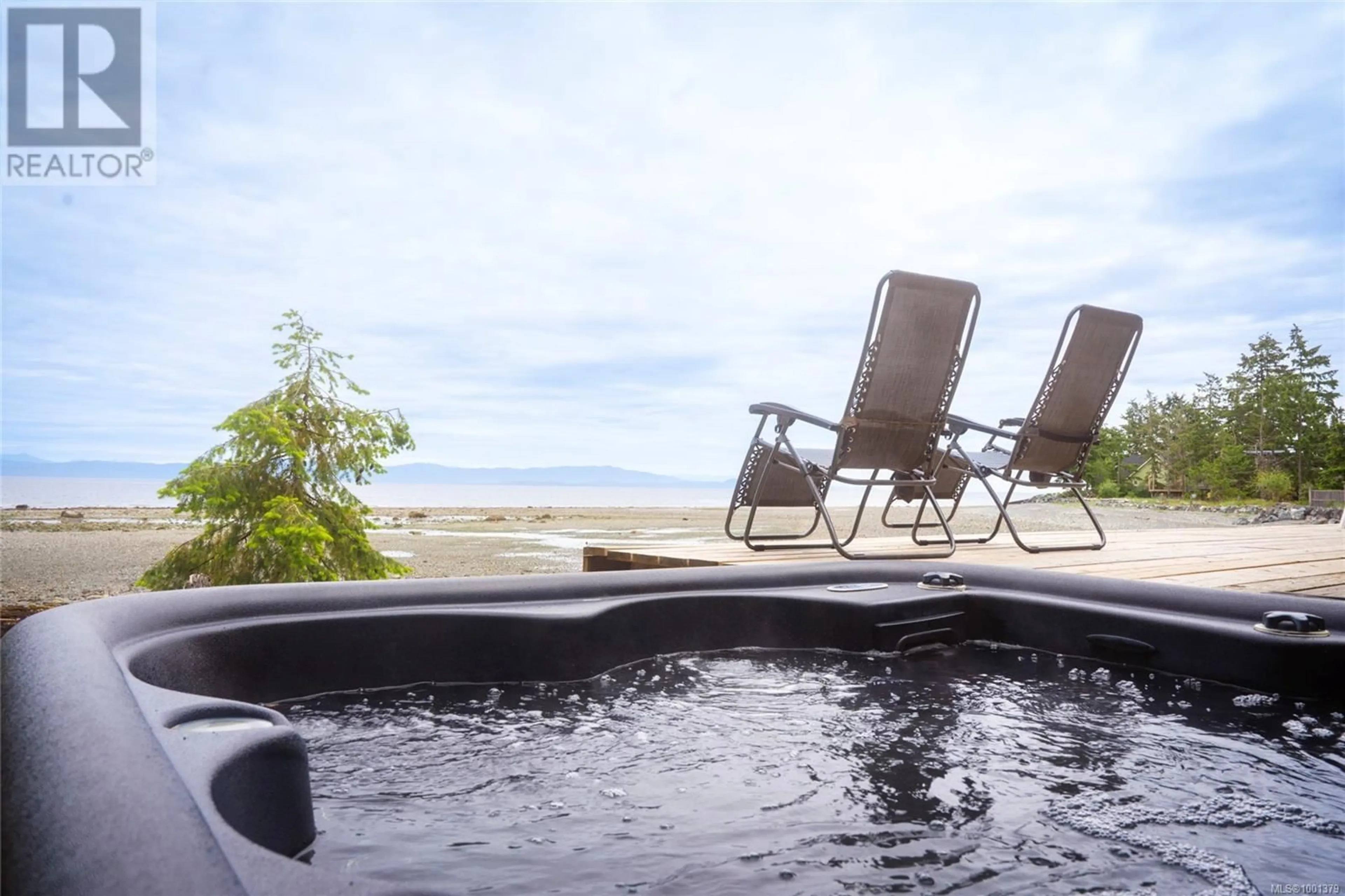 Pool for 6641 ISLAND HIGHWAY WEST, Bowser British Columbia V0R1G0