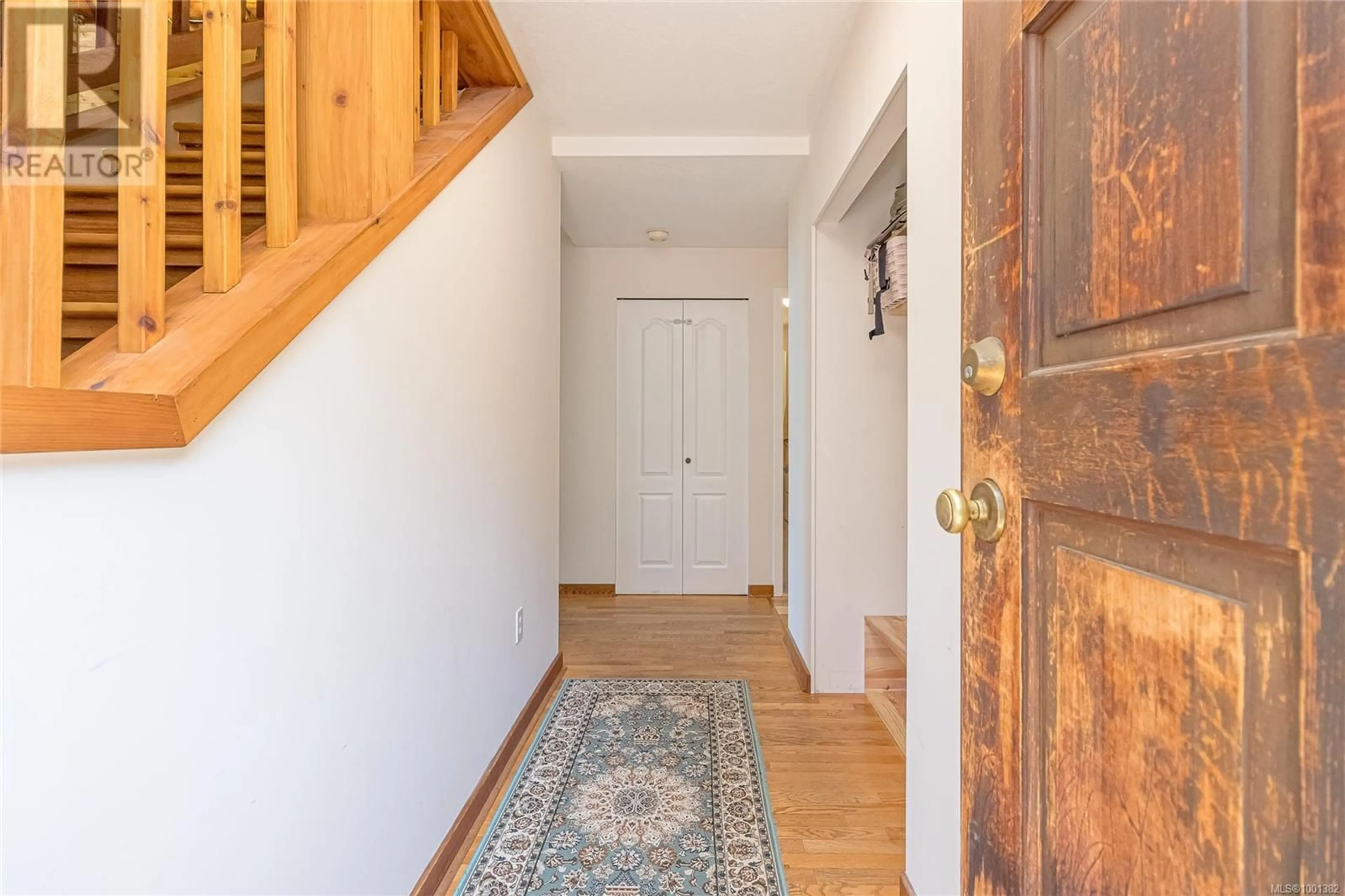 Indoor entryway for 3211 COLPMAN ROAD, Cobble Hill British Columbia V9L6N5