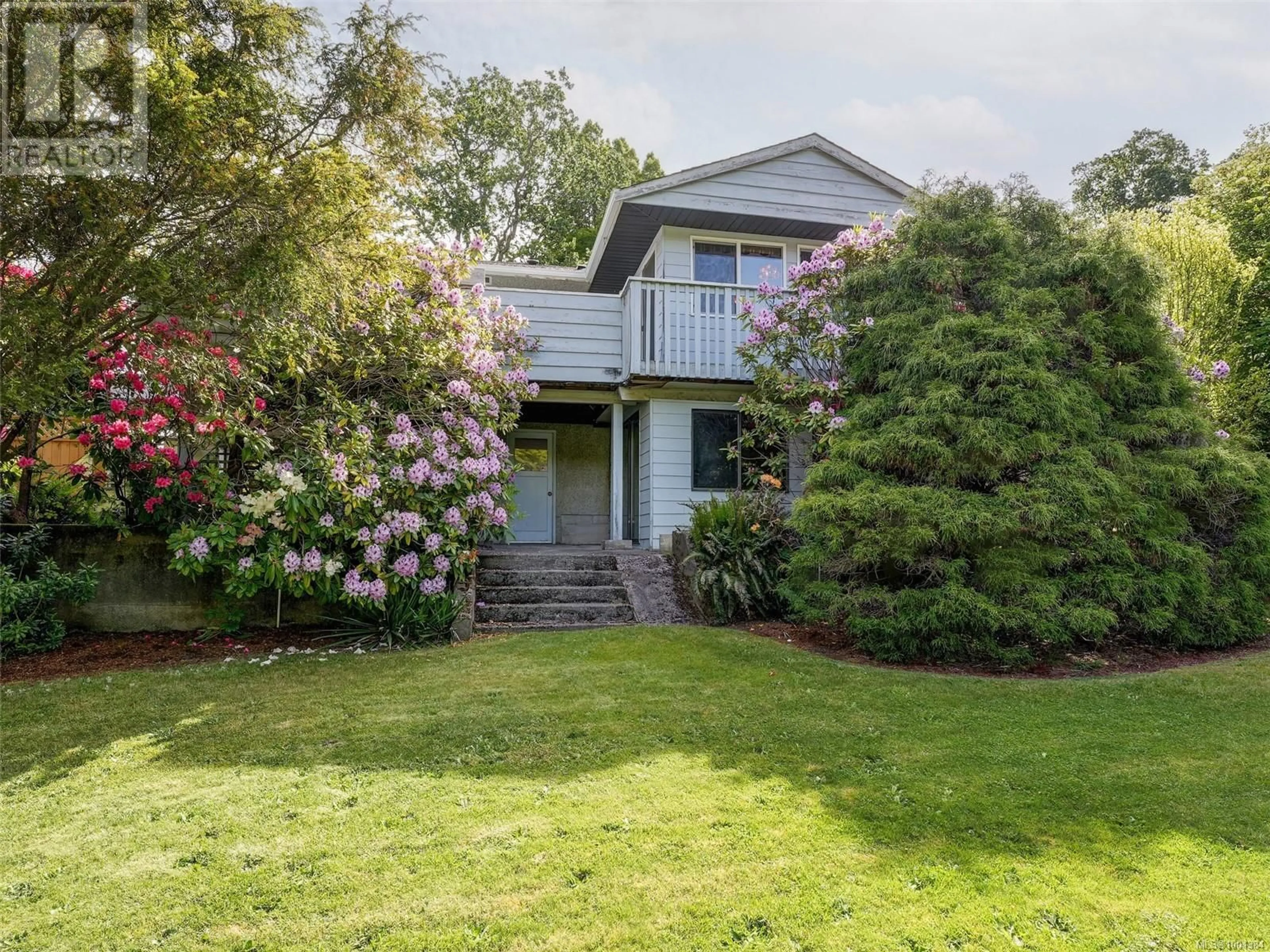 Unknown for 4320 CEDAR HILL ROAD, Saanich British Columbia V8N3C5