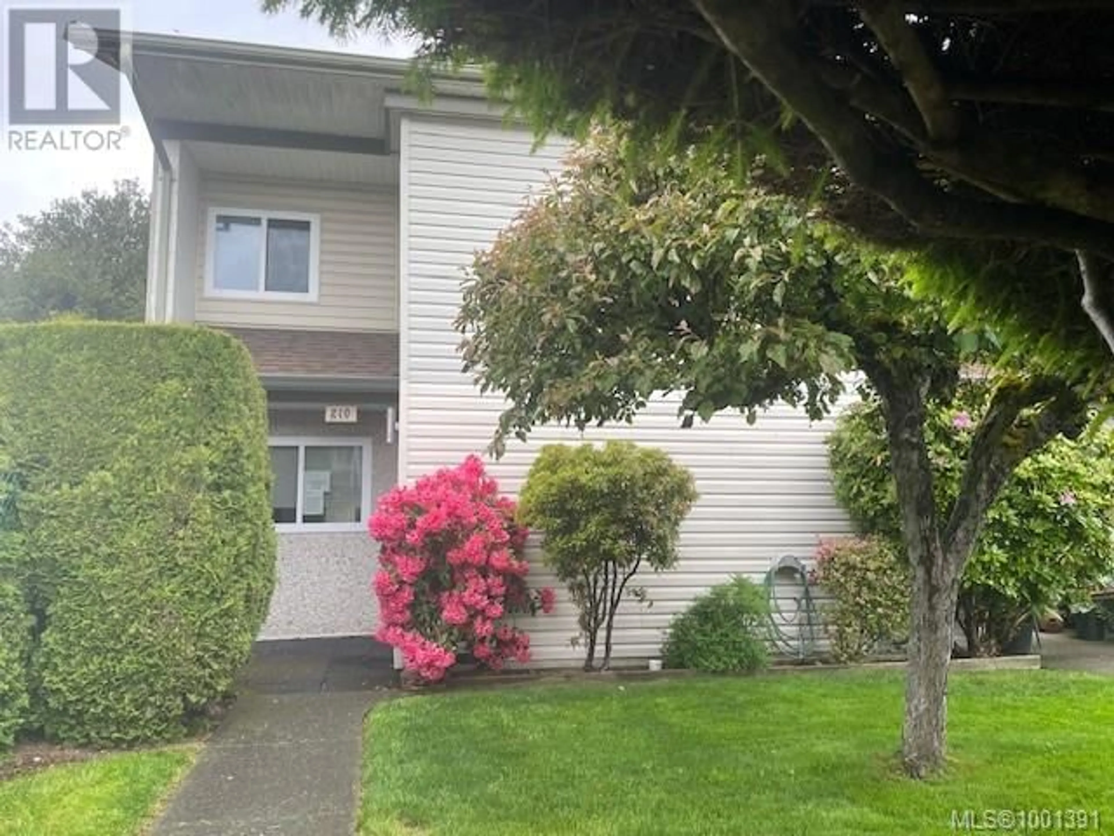 Unknown for 210 - 1537 NOEL AVENUE, Comox British Columbia V9M3H8
